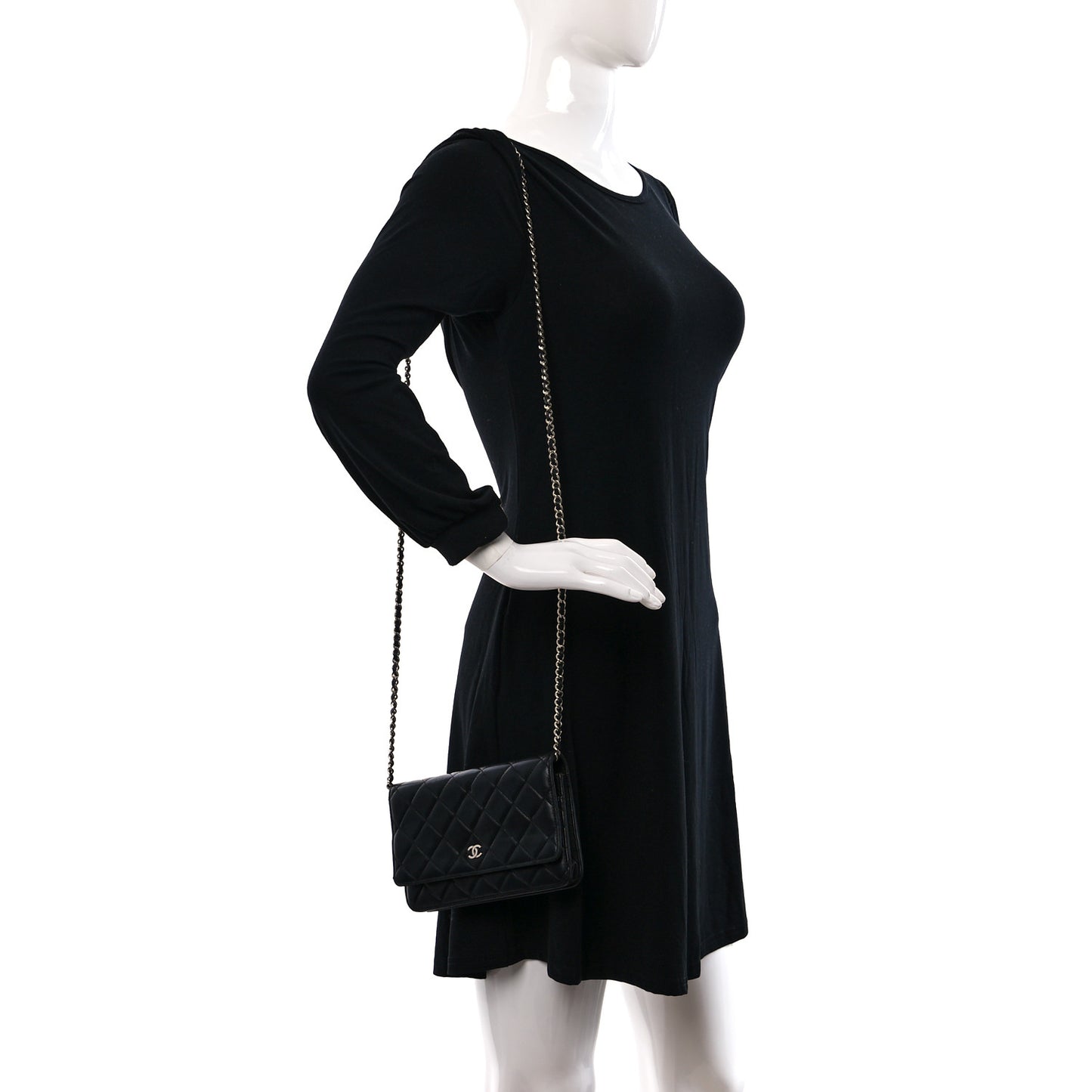 Lambskin Quilted Wallet On Chain WOC Black