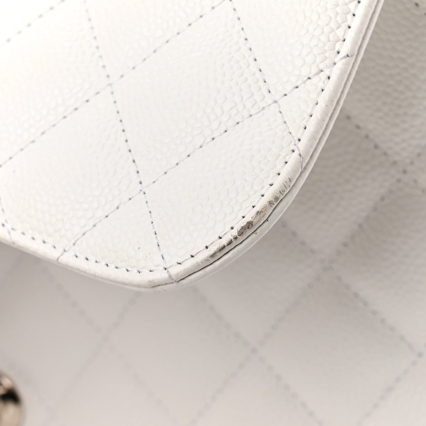 Caviar Quilted Jumbo Single Flap White