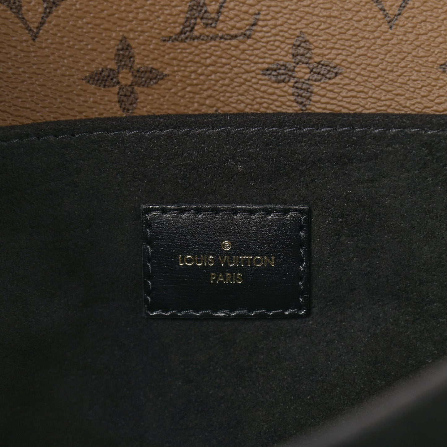 Reverse Monogram Pochette Metis