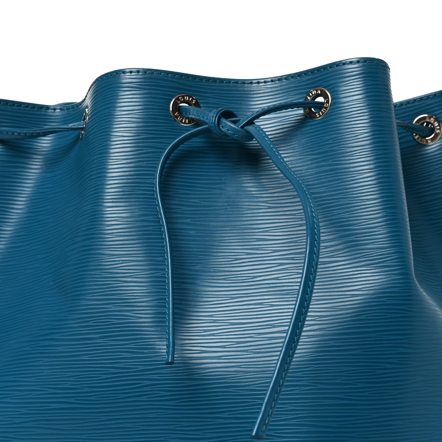 Louis Vuitton Epi Noe Cyan 7 of 9