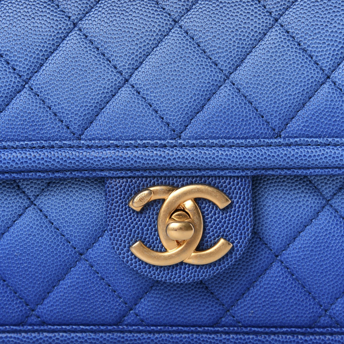 Caviar Quilted Small Sunset On The Sea Flap Blue