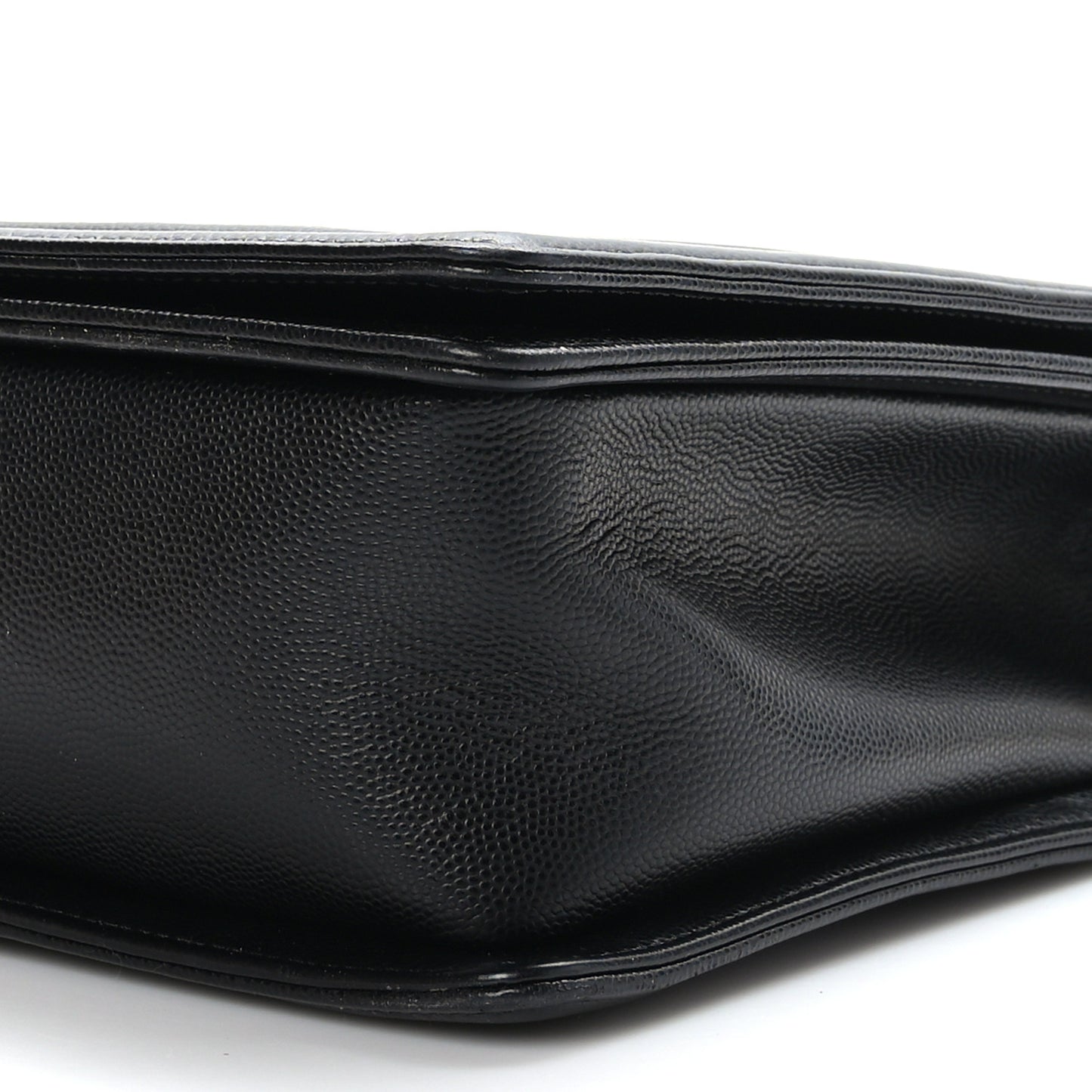 Caviar Quilted Large Boy Flap Black