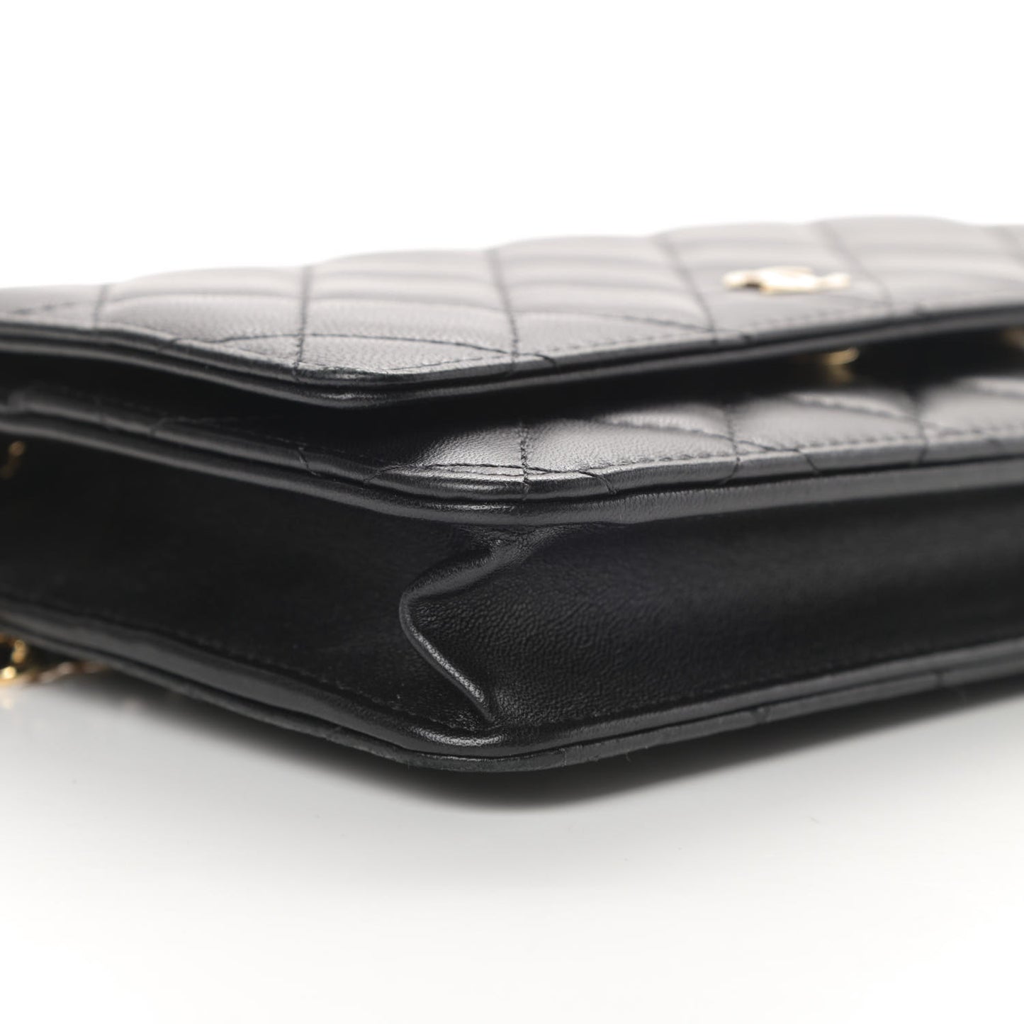 Lambskin Quilted Wallet On Chain WOC Black