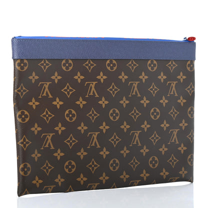 Louis Vuitton Monogram Outdoor Apollo Pochette 2 of 5
