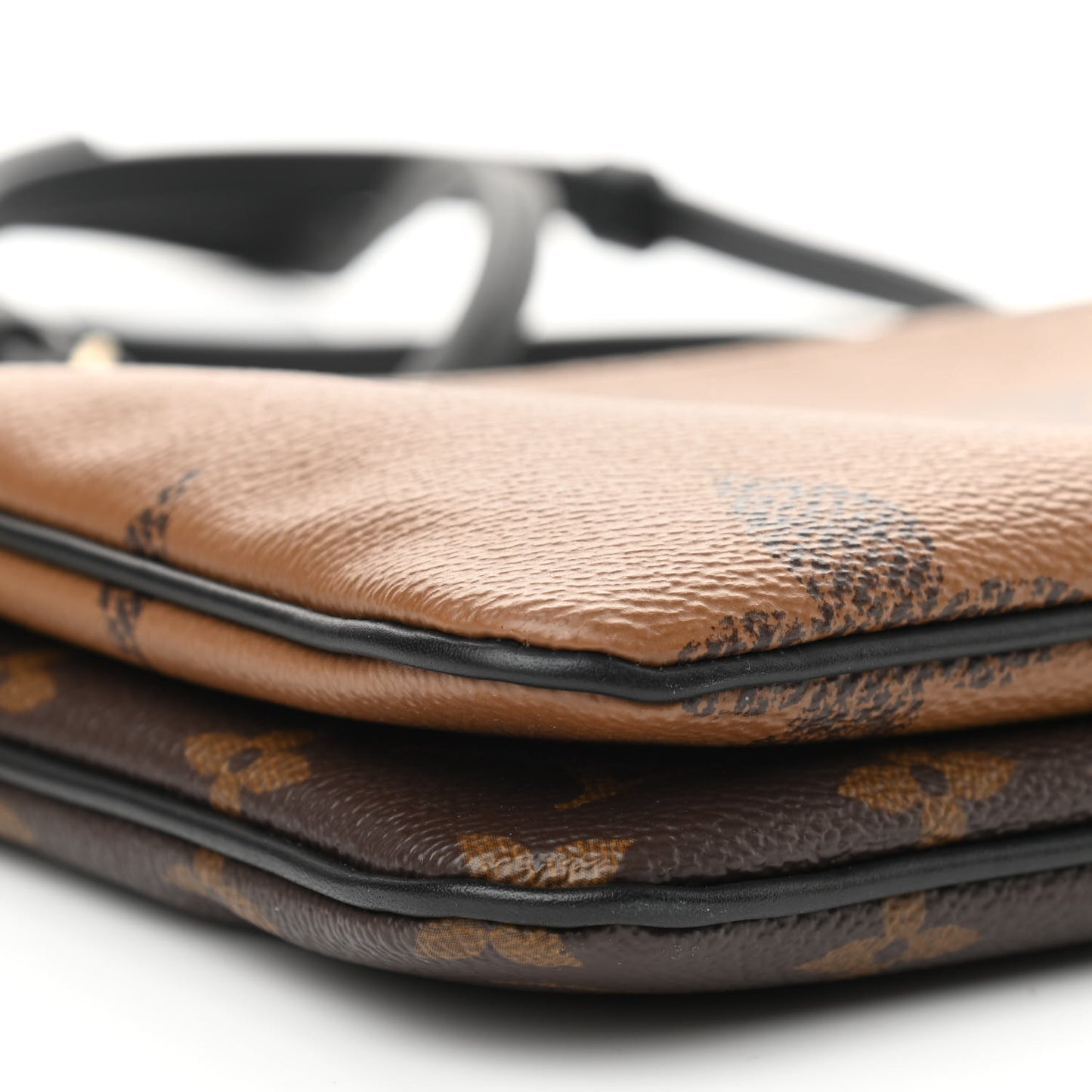 Reverse Monogram Giant Double Zip Pochette