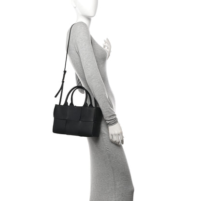 Bottega Veneta Nappa Maxi Intrecciato Arco Tote Black 2 of 13