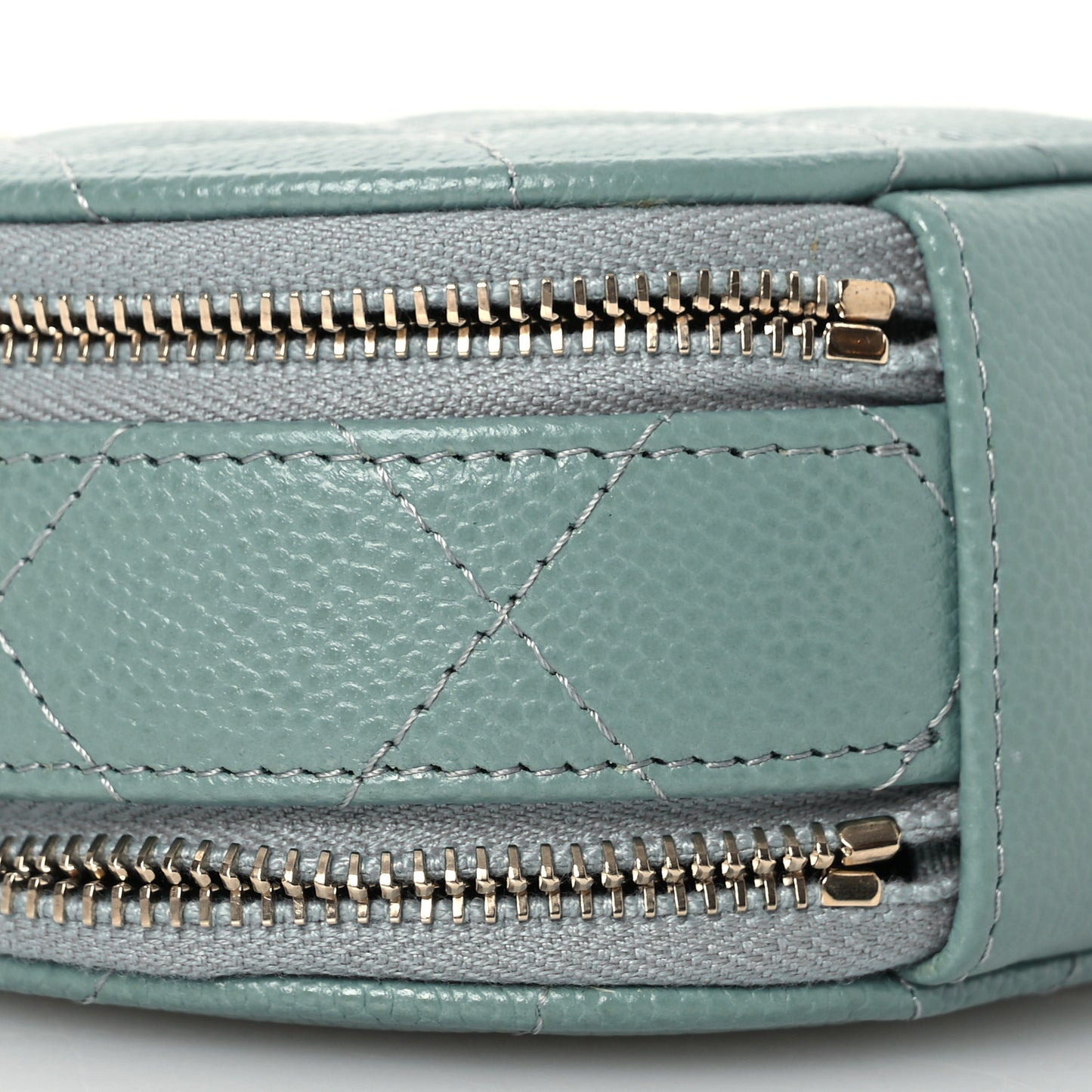 Caviar Quilted Round Handle With Care Vanity With Chain Blue