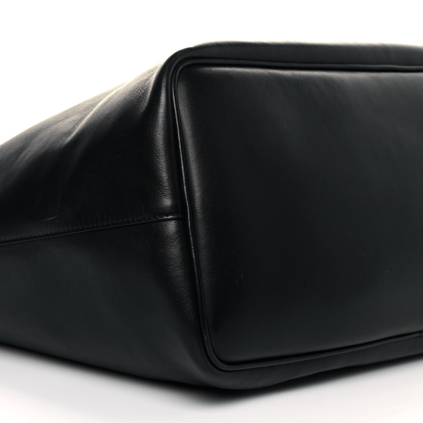 Calfskin Gothic Large Antigona Tote Black