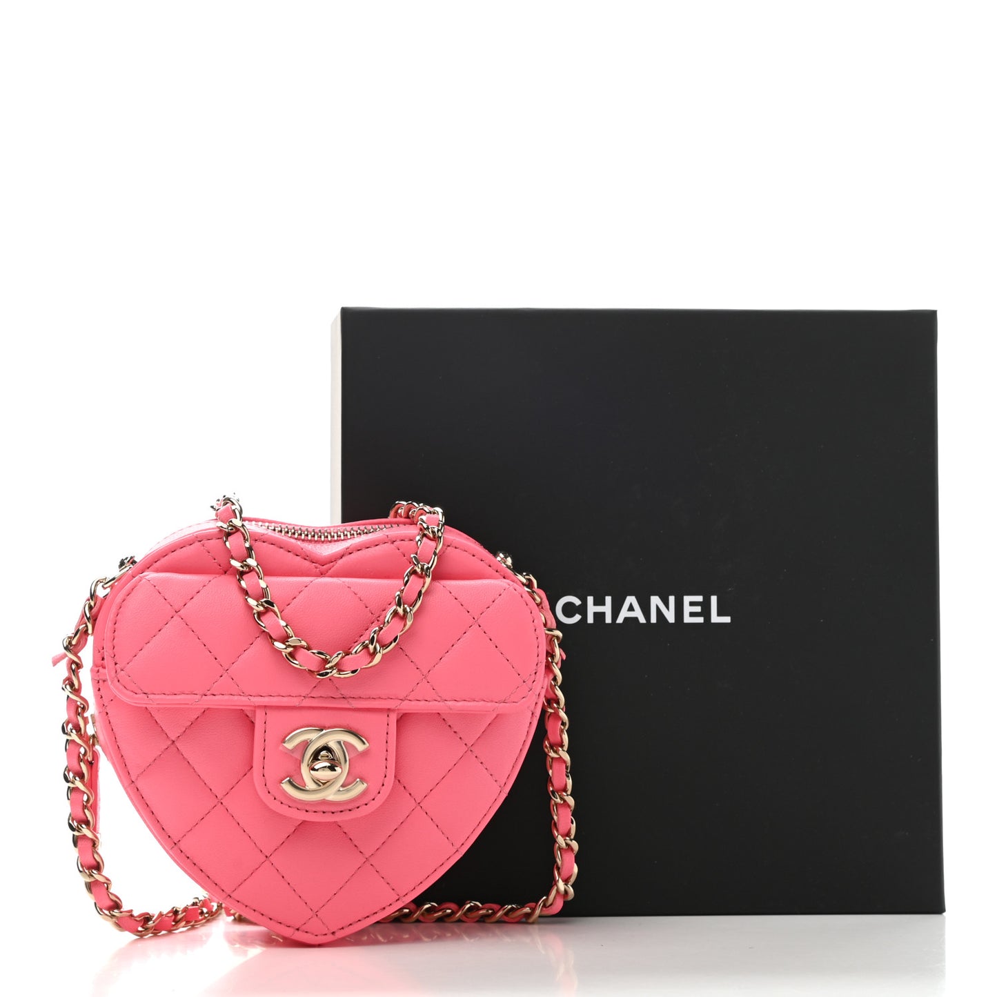 Lambskin Quilted CC In Love Heart Clutch With Chain Pink
