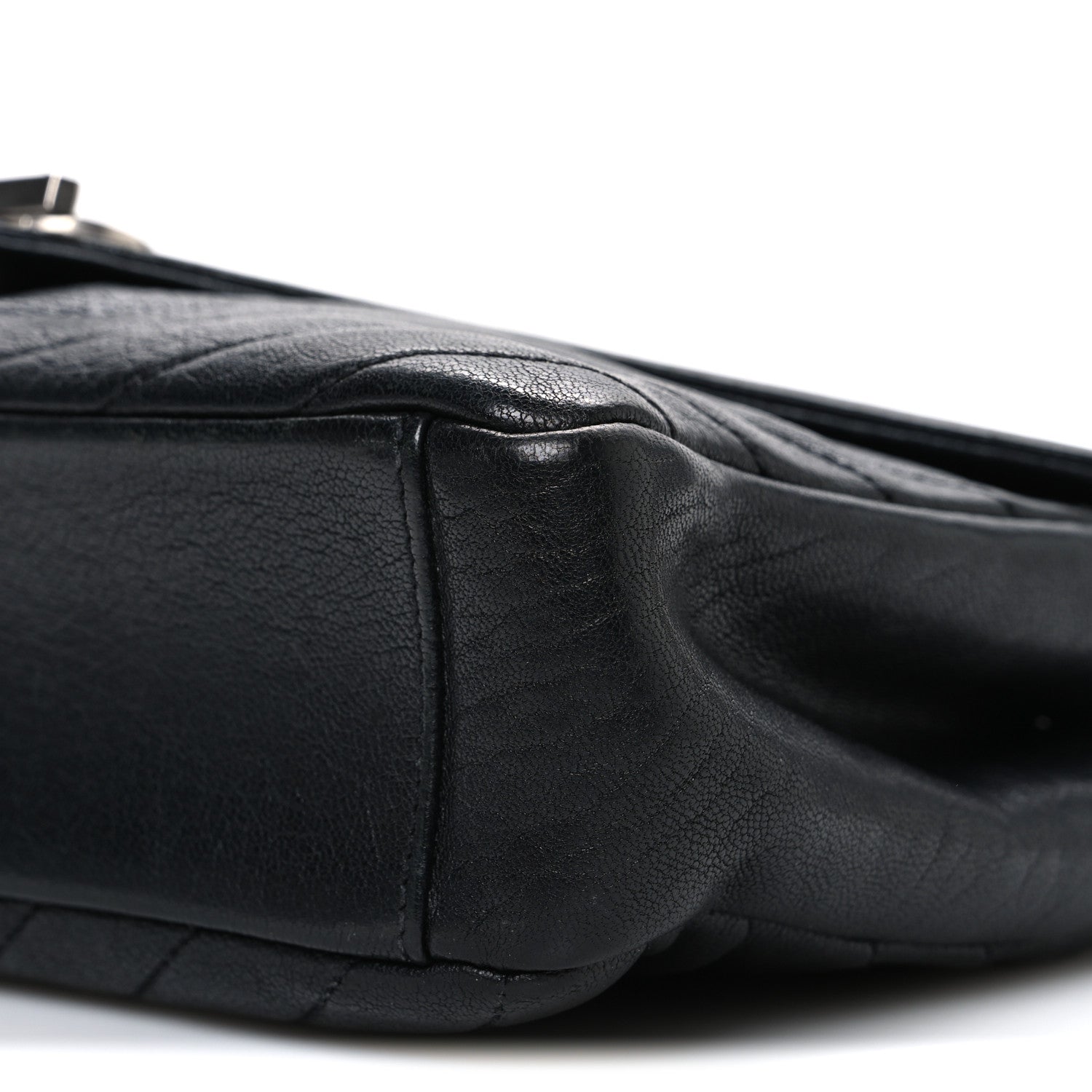 Saint Laurent Grained Calfskin Matelasse Chevron Medium Monogram Chain Bag Black 10 of 11