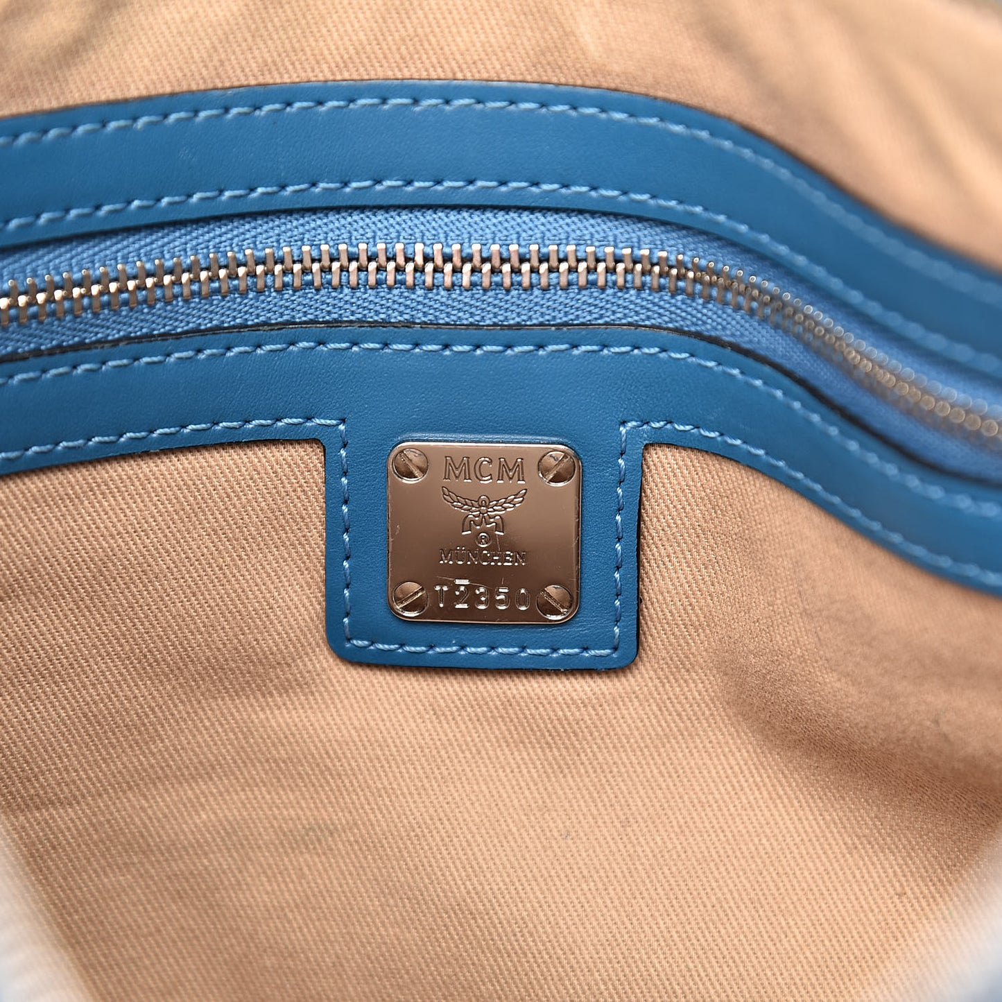 Visetos Crossbody Pouch Black