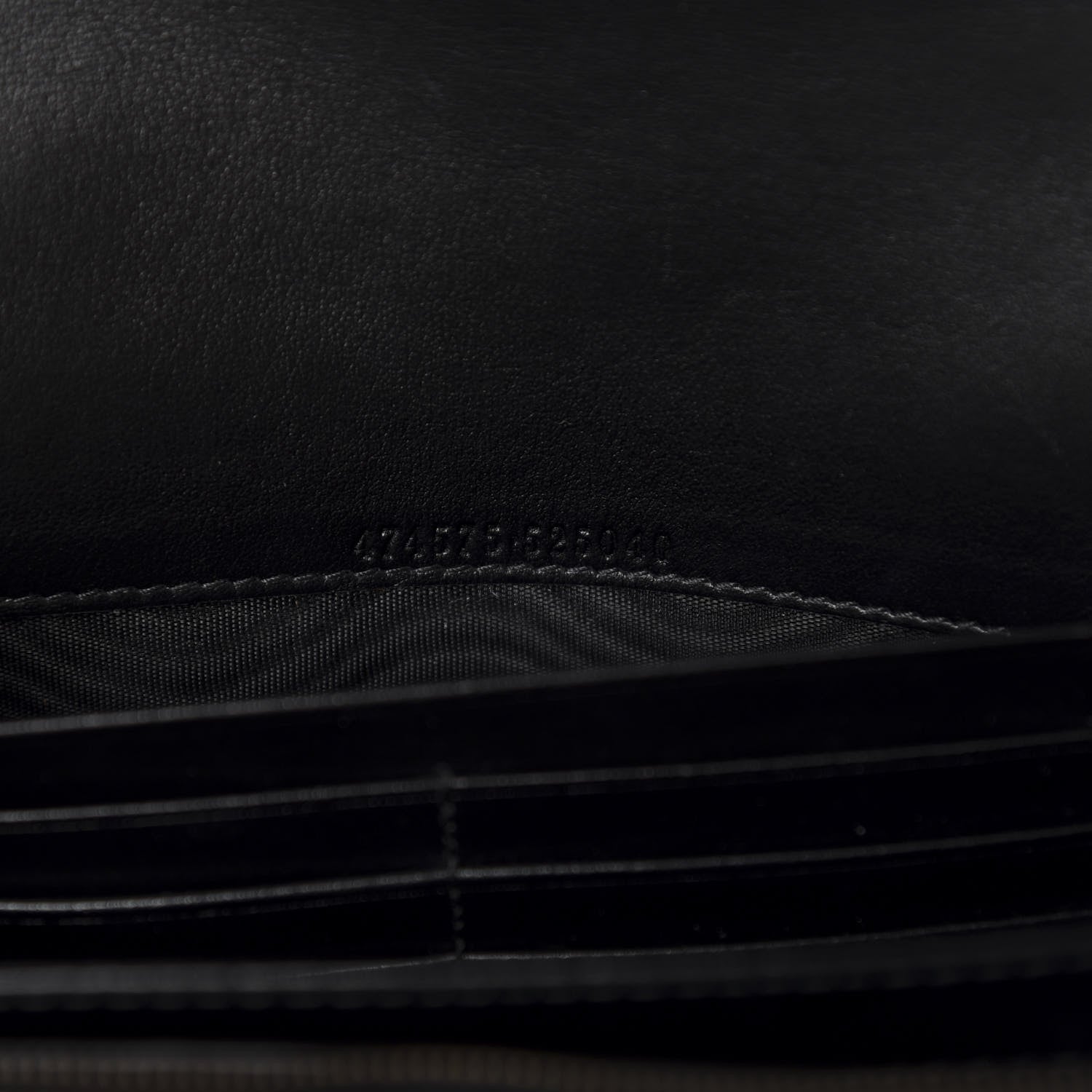 Gucci Calfskin Matelasse GG Marmont Chain Wallet Black 8 of 11