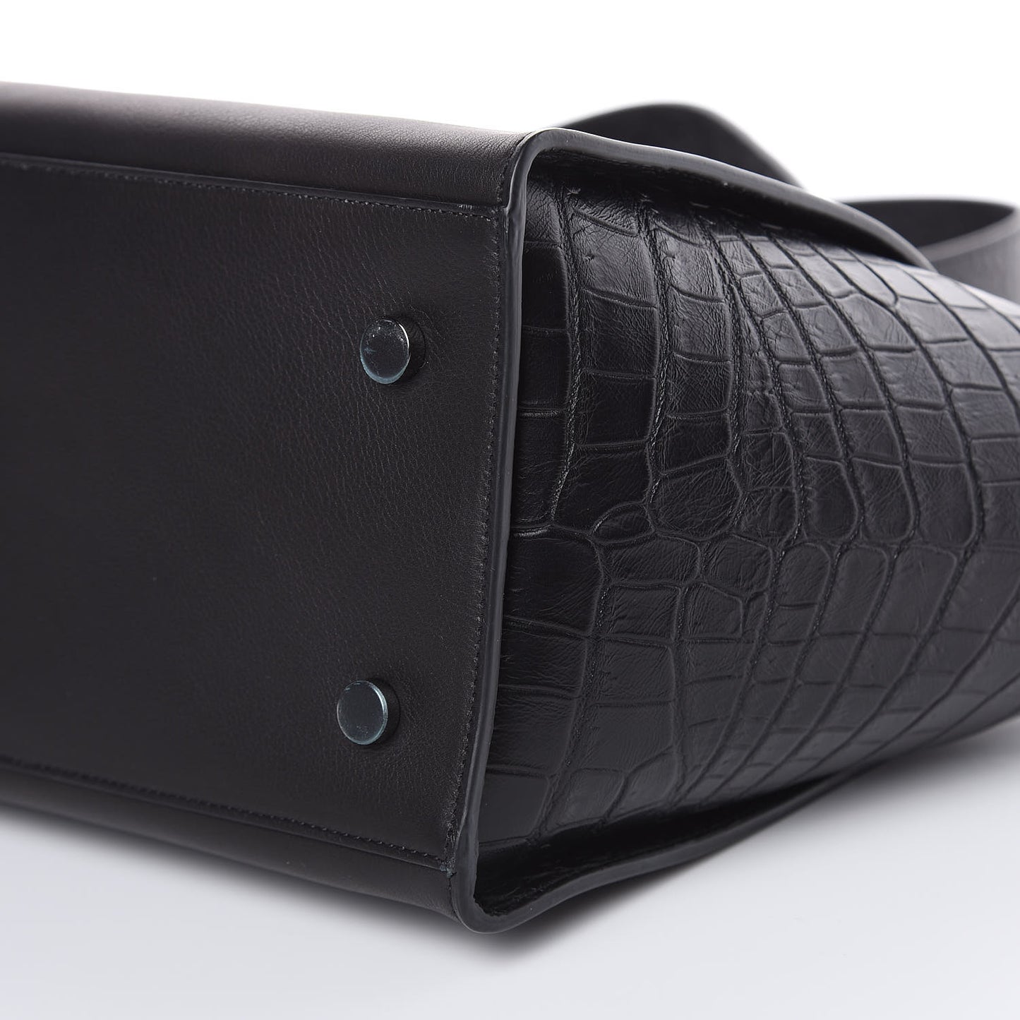 Smooth Calfskin Crocodile Embossed Small Monogram Downtown Cabas Black