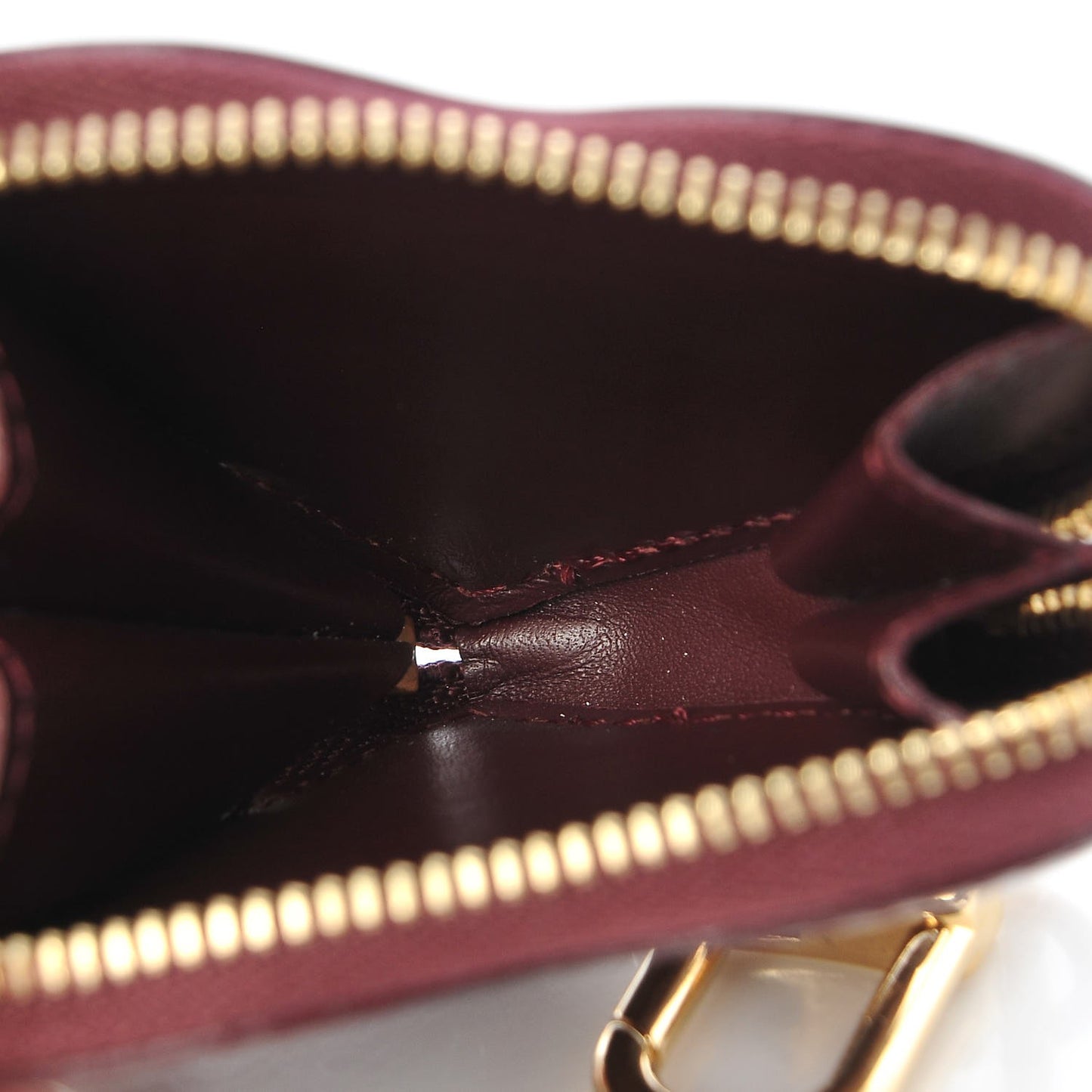 Vernis Heart Coin Purse Rouge Fauviste
