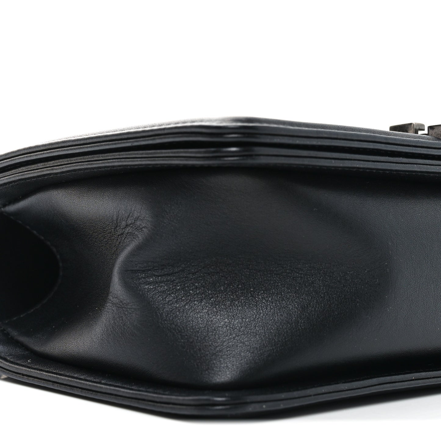 Calfskin Woven Medium Boy Flap Black White