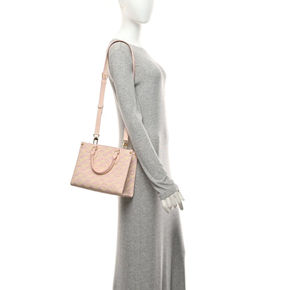 Louis Vuitton Empreinte Monogram Summer Stardust Onthego PM Pink 2 of 9