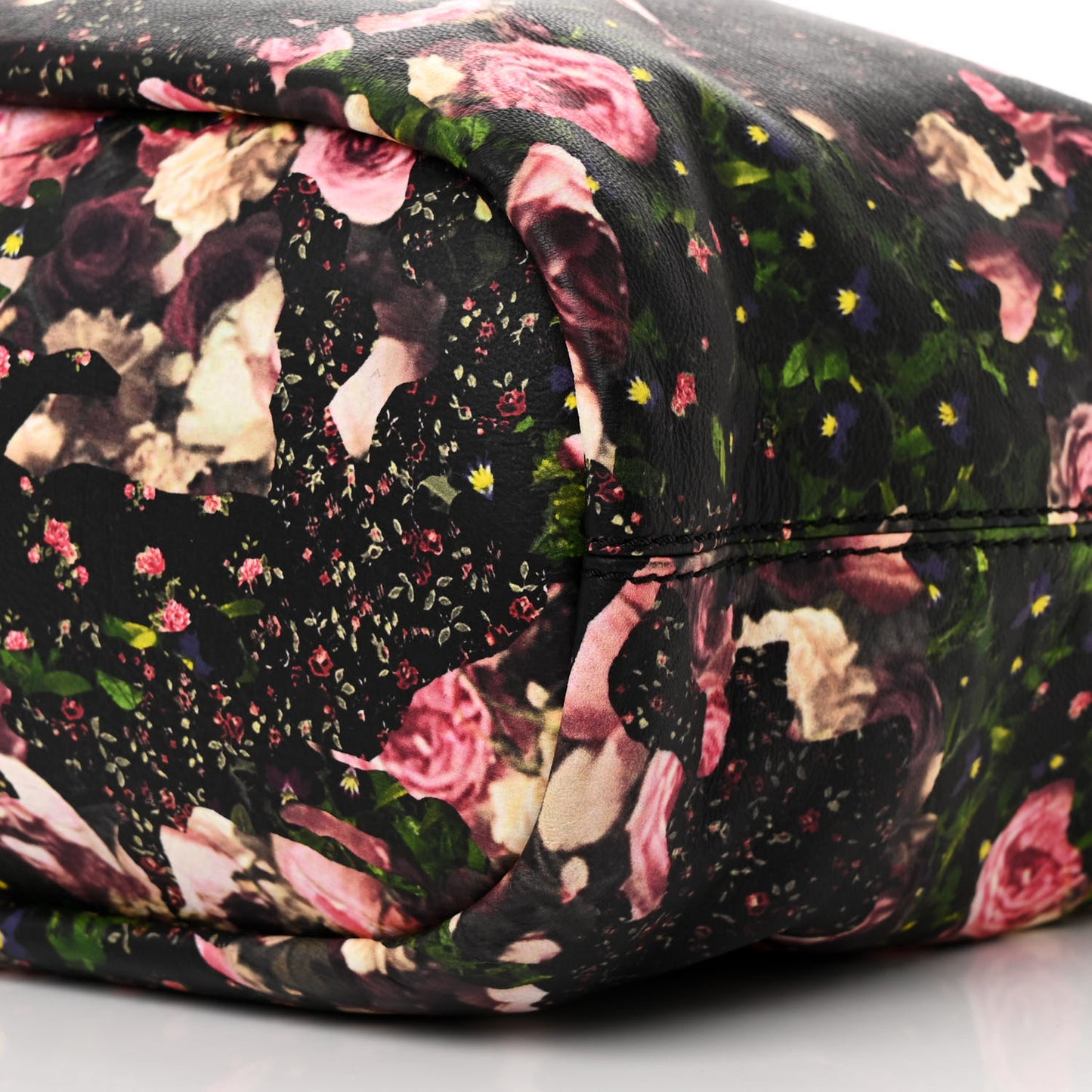 Lambskin Roses Camouflage Print Medium Nightingale Black