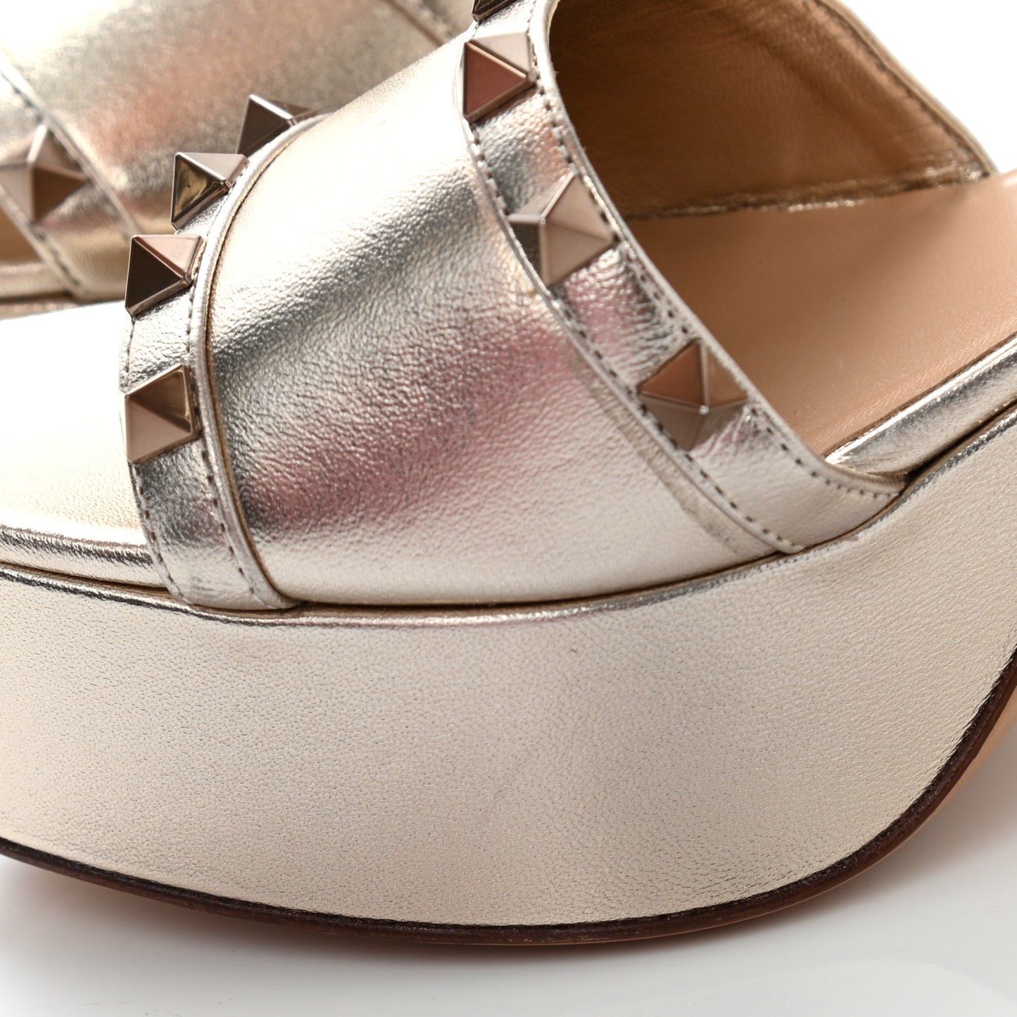 Metallic Nappa Rockstud 35/75mm Platform Sandals 39 Skin