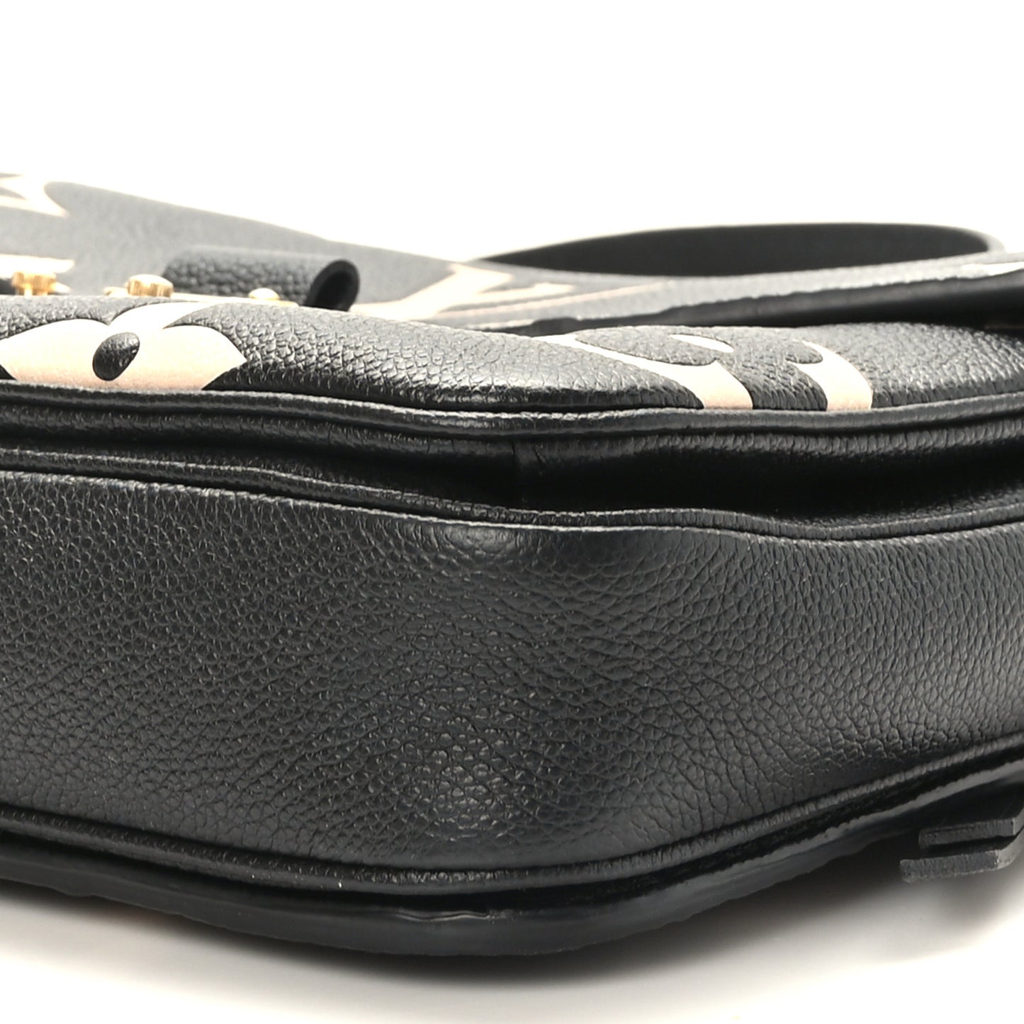 Empreinte Monogram Giant Pochette Metis Black Beige