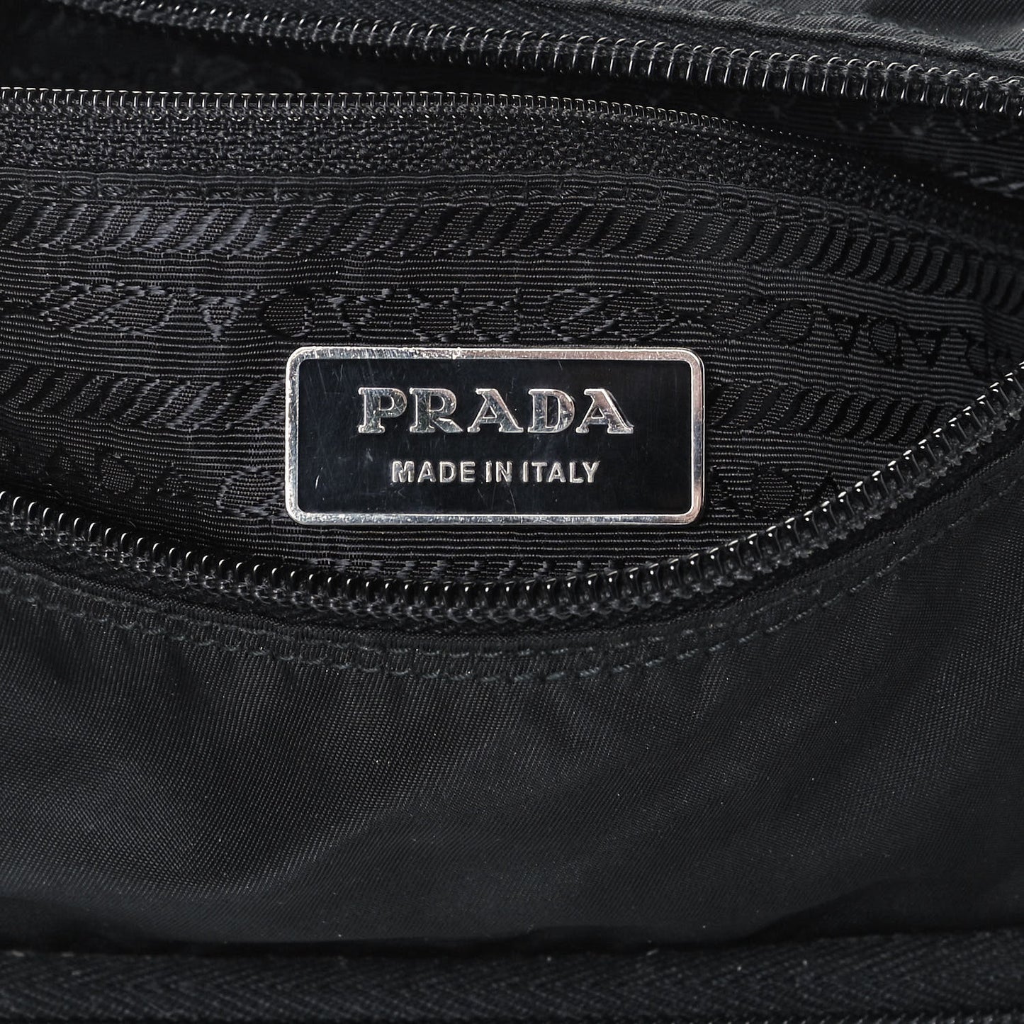 Tessuto Nylon Single Buckle Messenger Bag Black