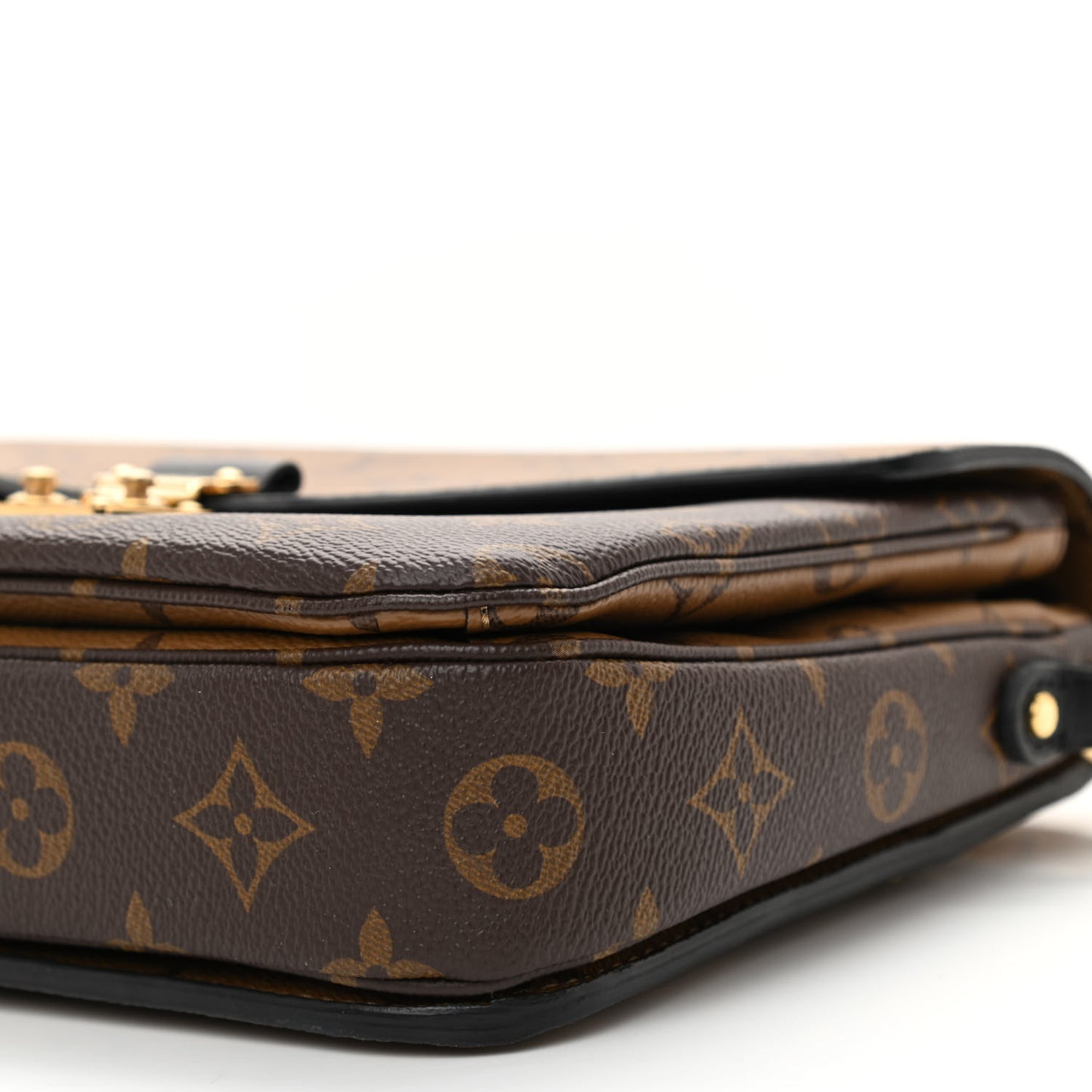 Reverse Monogram Pochette Metis