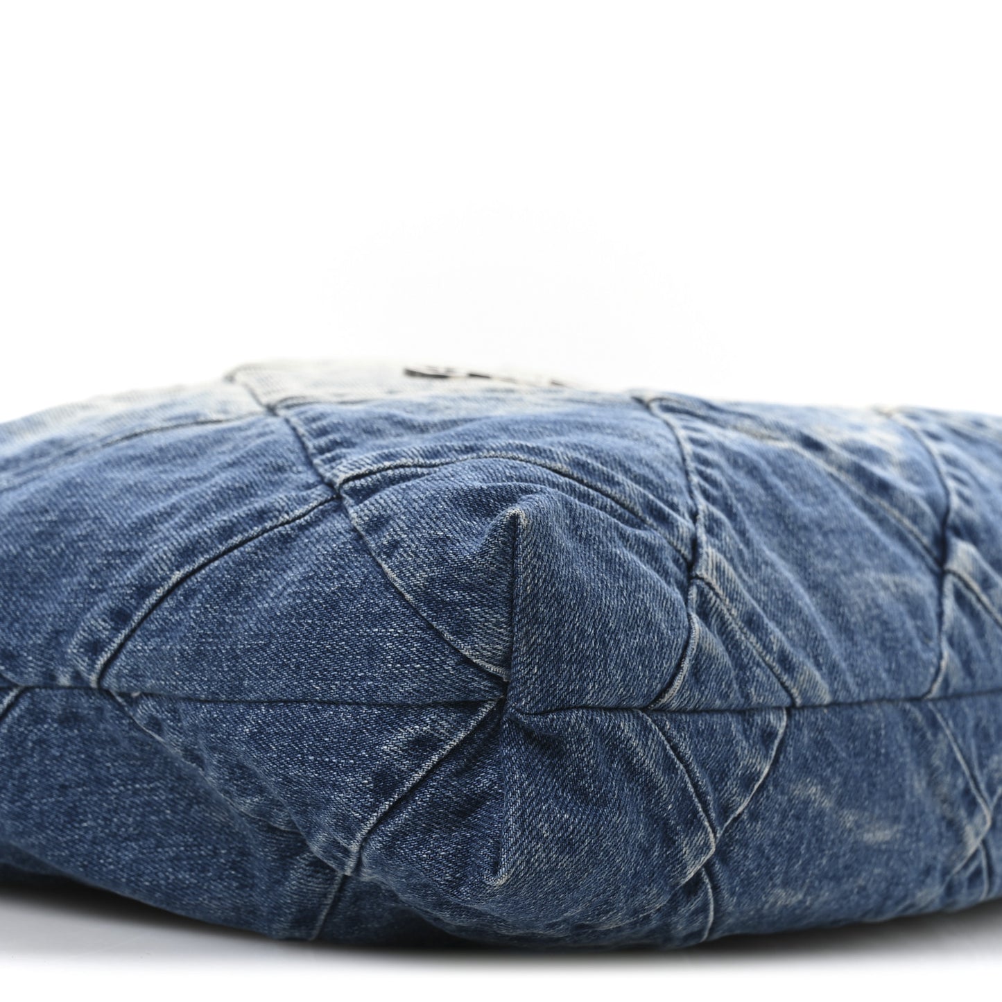 Denim Quilted Chanel 22 Blue