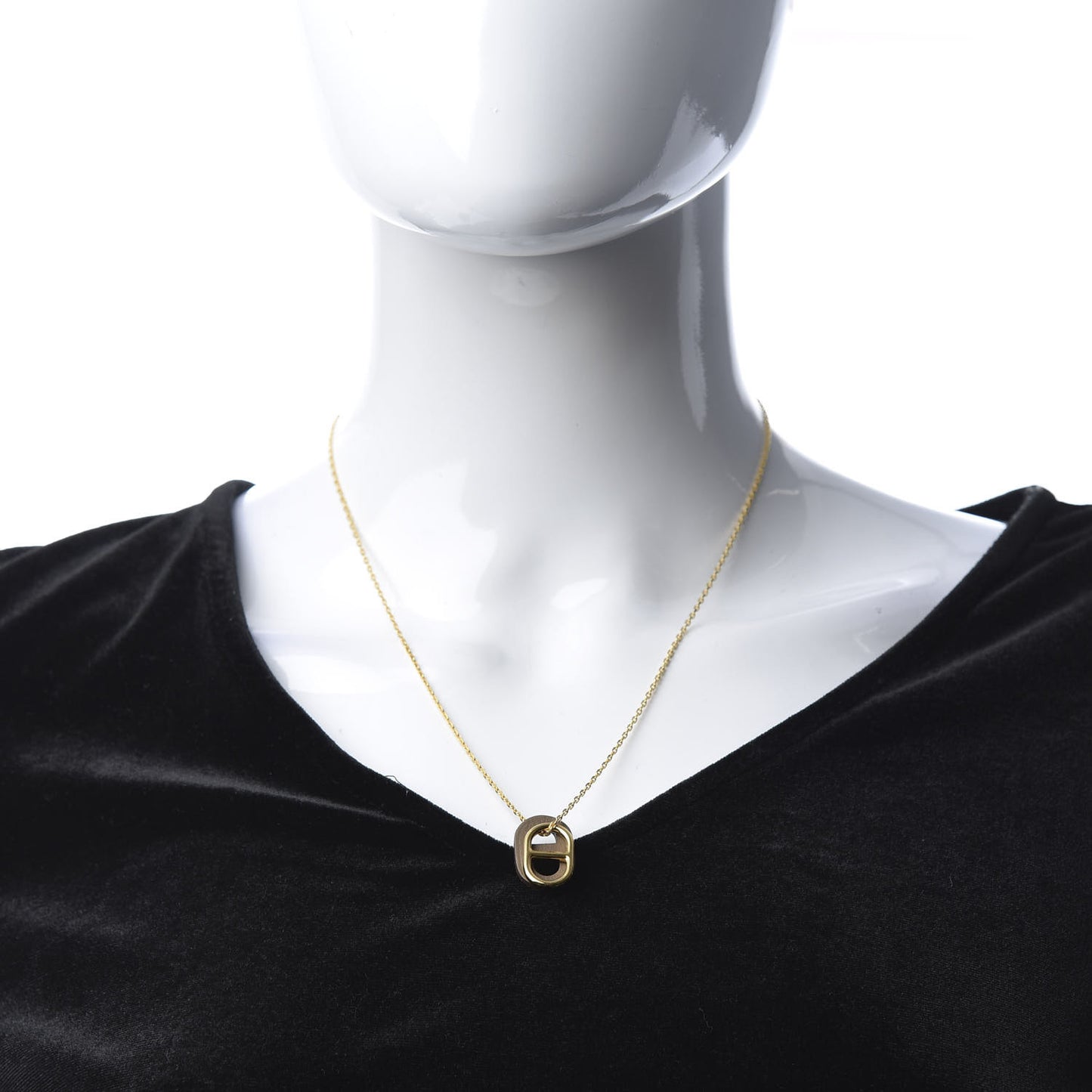 Swift O'Maillon Pendant Necklace Etoupe