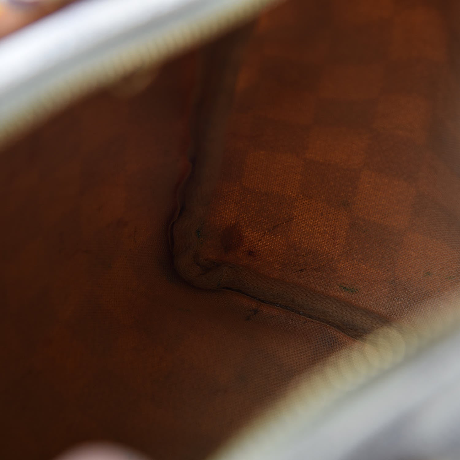 Louis Vuitton Damier Azur Speedy 25 11 of 29