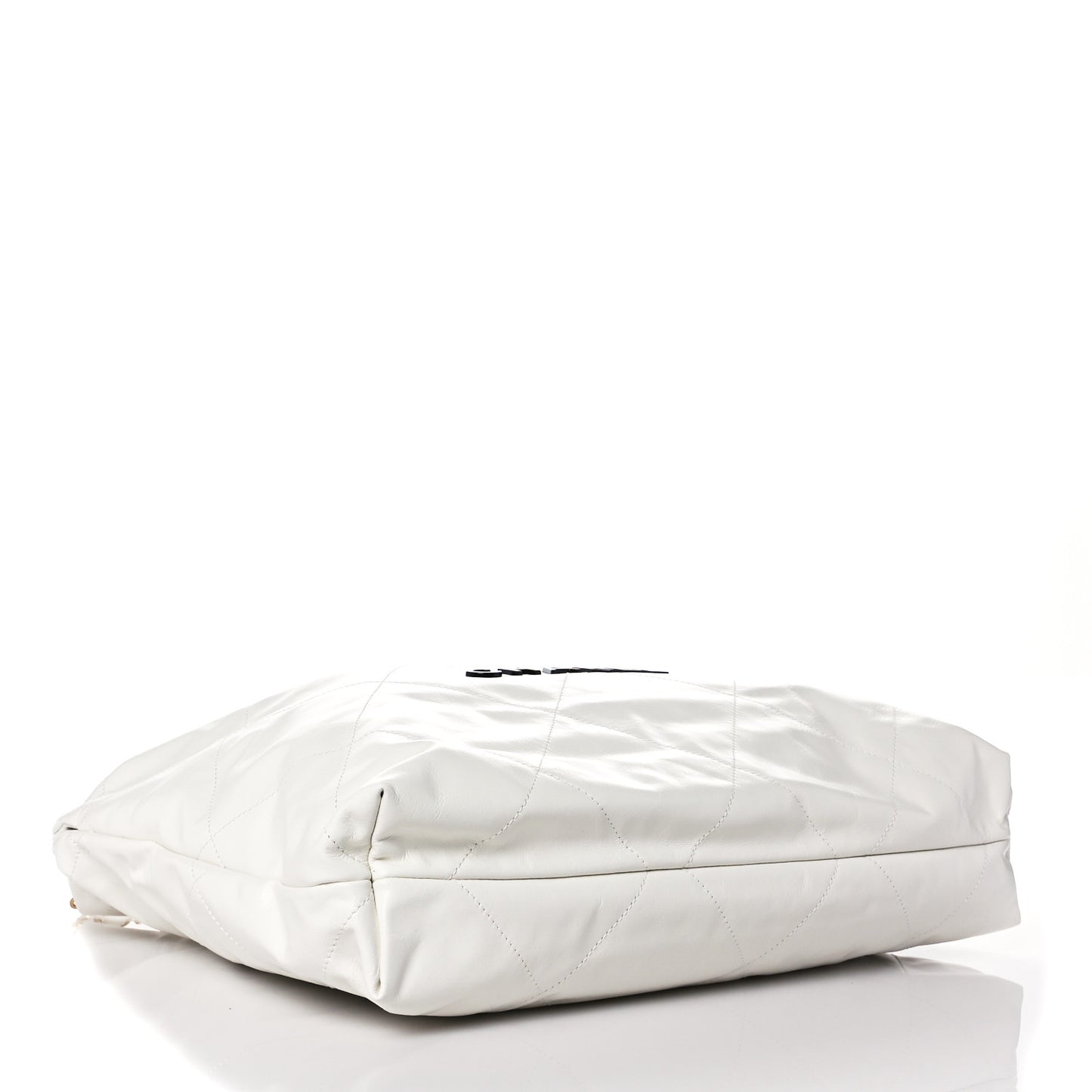 Calfskin Quilted Chanel 22 White