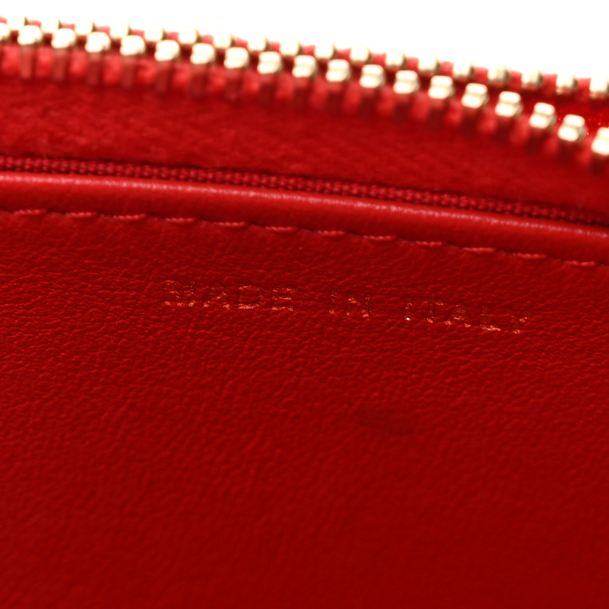 Caviar Quilted Golden Class Wallet On Chain WOC Red