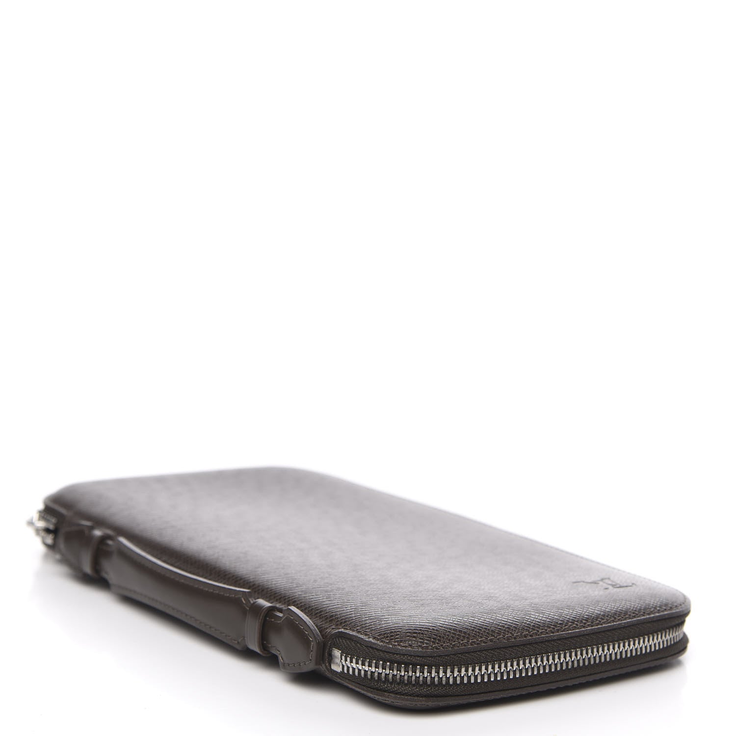 Louis Vuitton Taiga Atoll Travel Organizer Grizzli 4 of 10