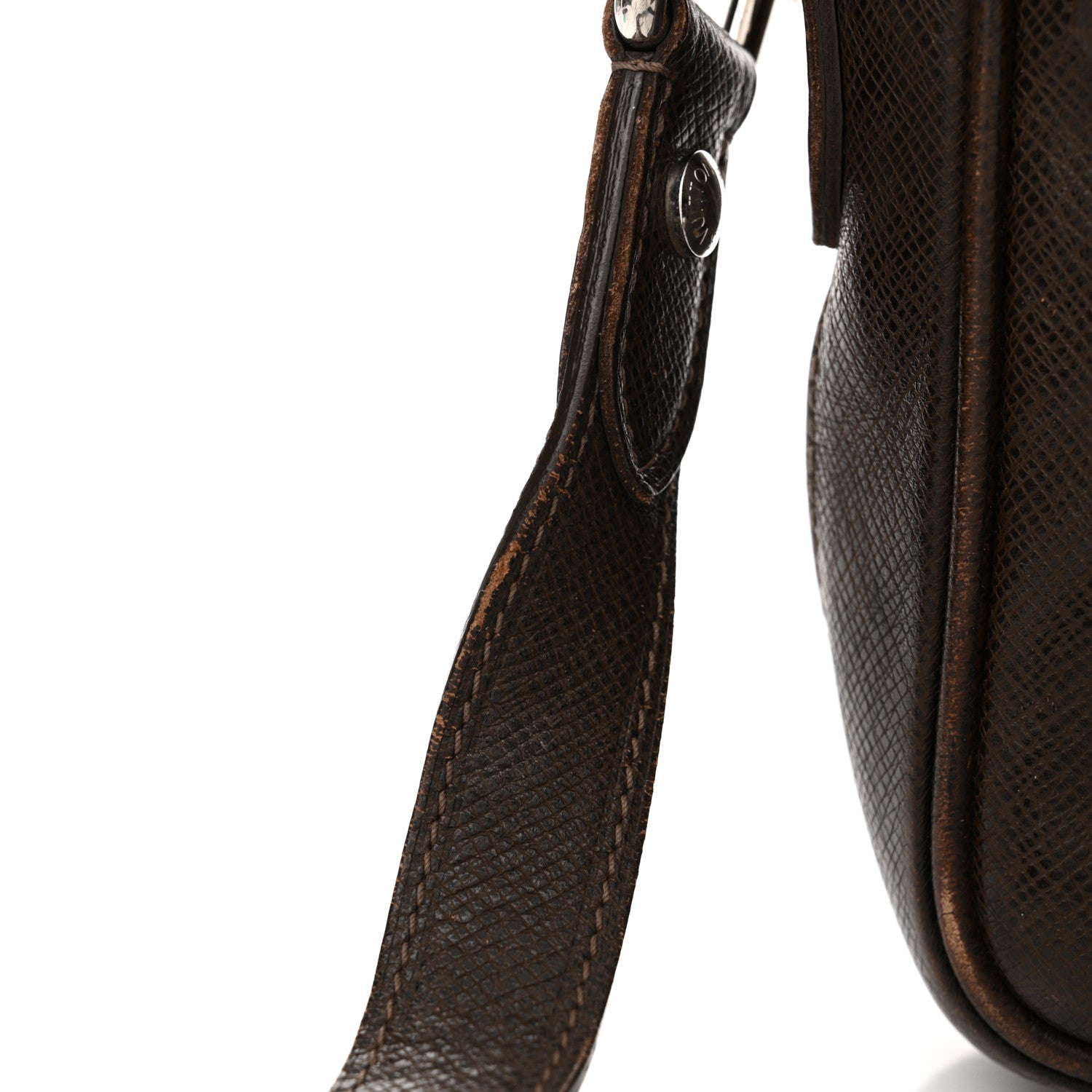 Louis Vuitton Taiga Dimitri Grizzli 16 of 16