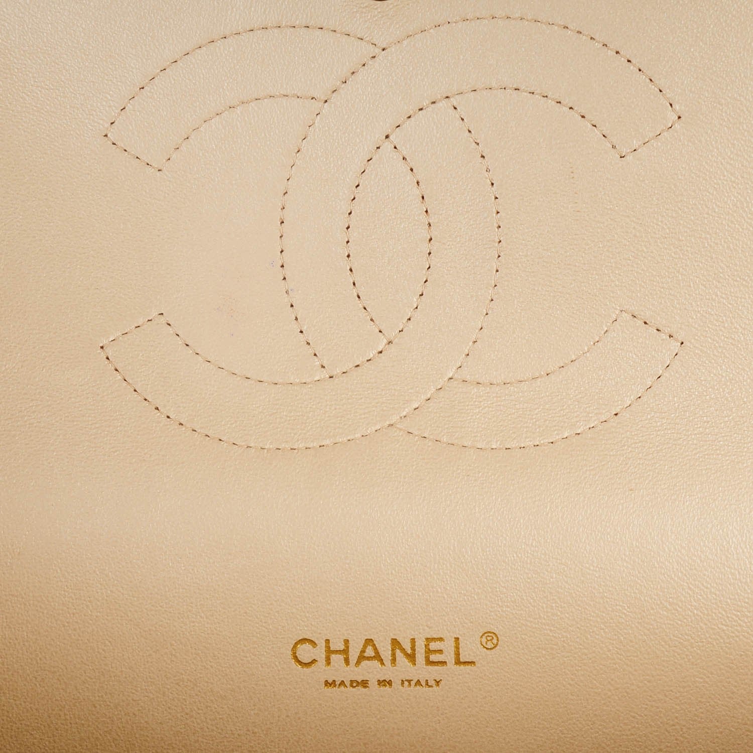 Chanel Metallic Lambskin Quilted Maxi Double Flap Pearl 5 of 9