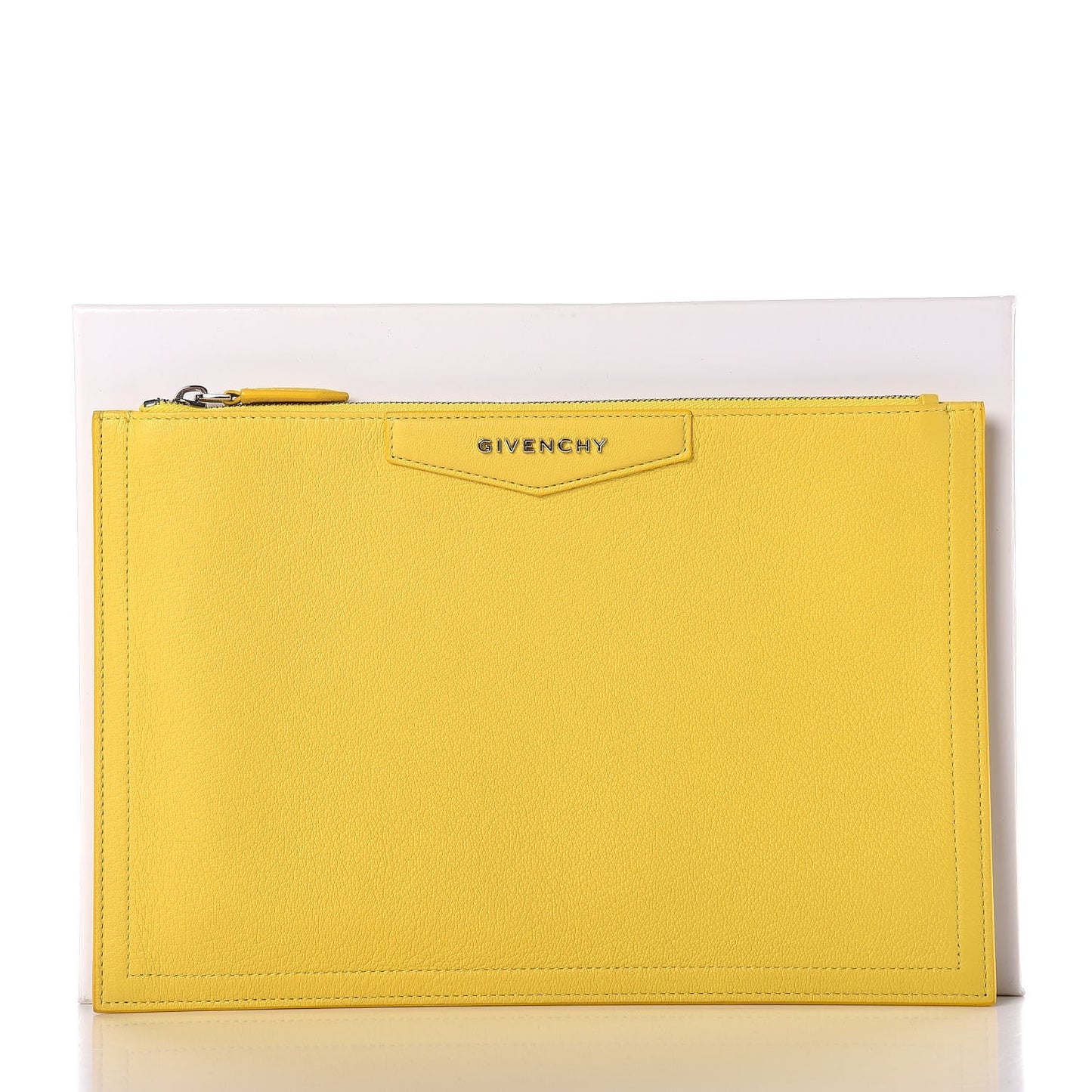 Sugar Goatskin Medium Antigona Pouch Jaune Vif