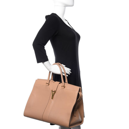 Saint Laurent Textured Calfskin Large Cabas ChYc Beige 2 of 13