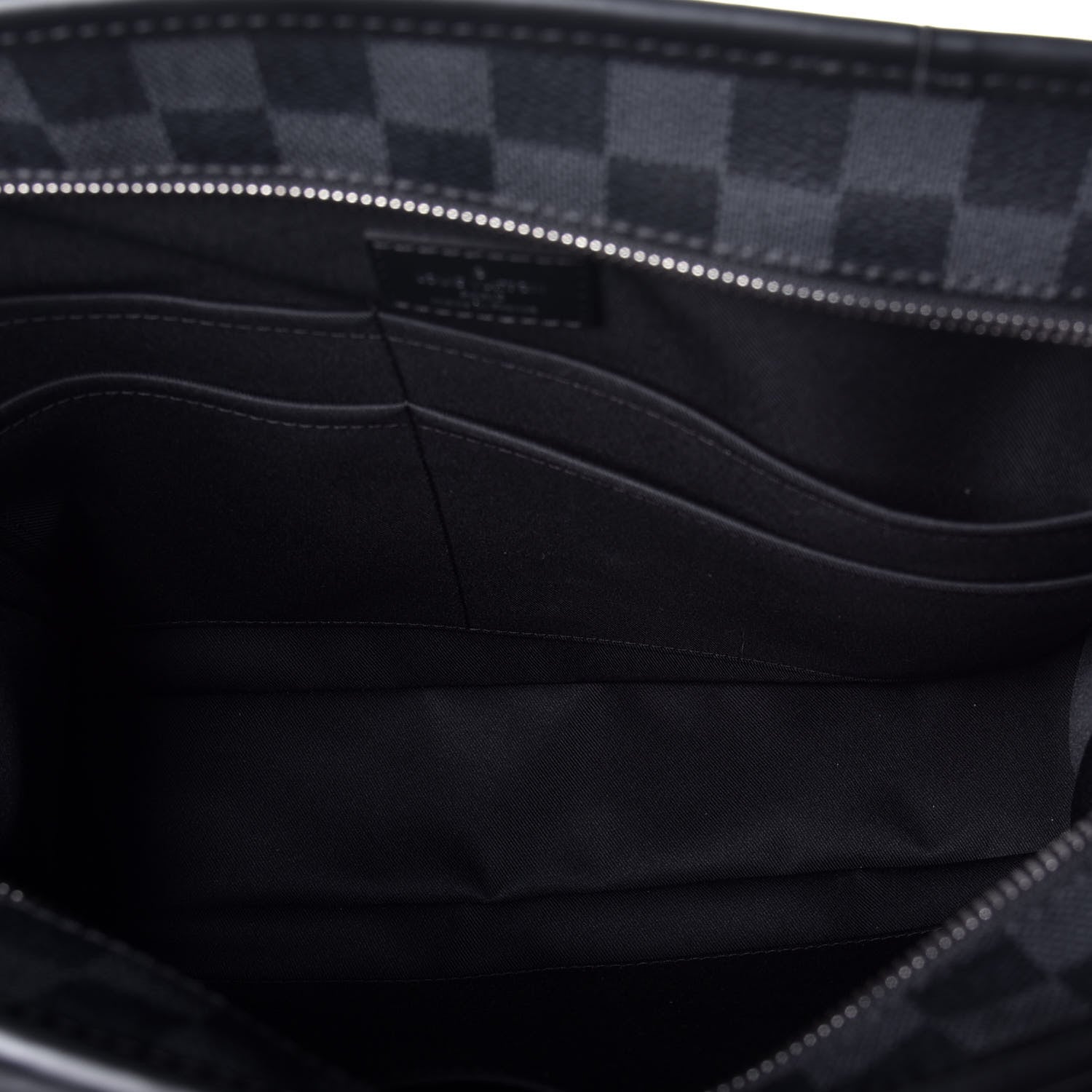Louis Vuitton Damier Graphite Tadao 6 of 11