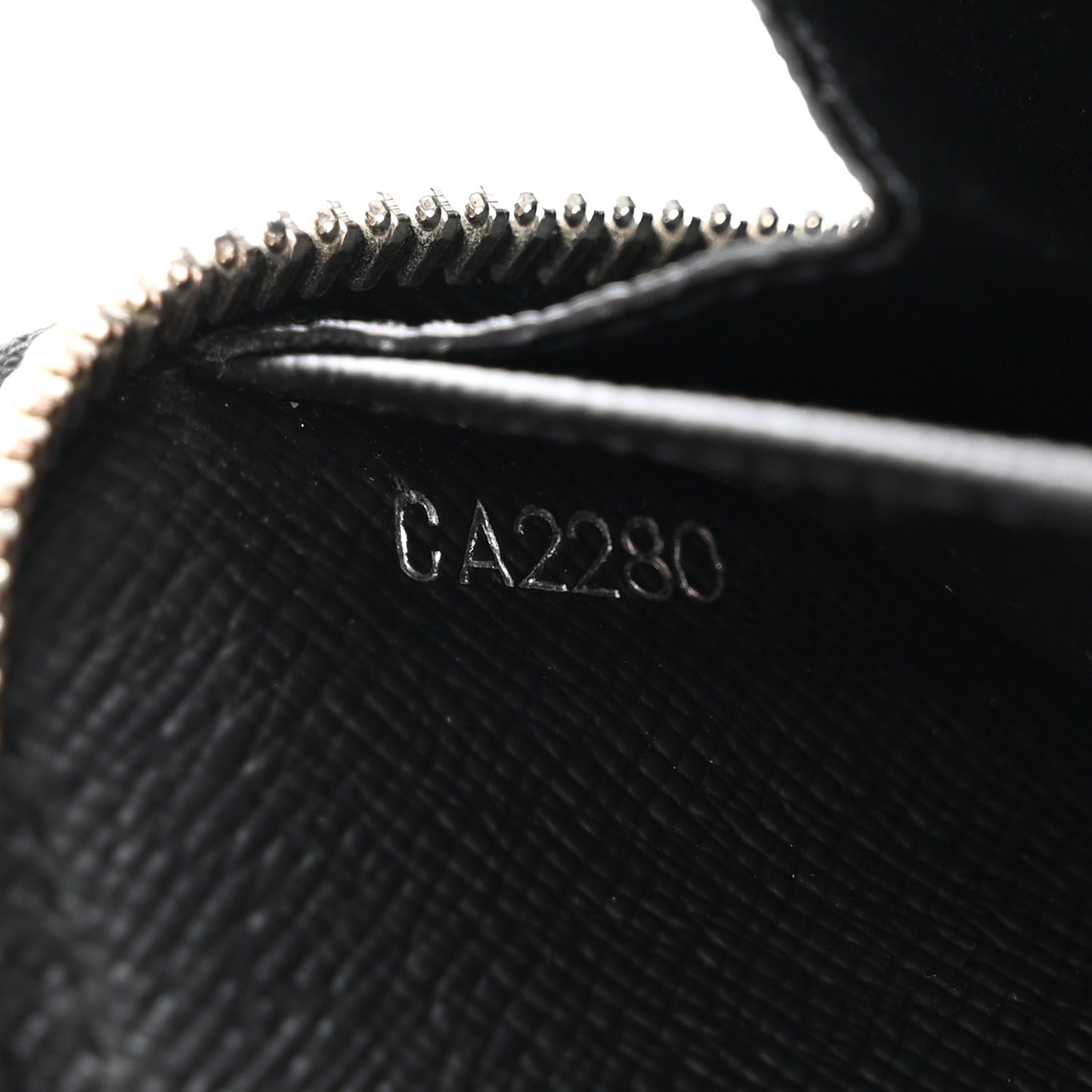 Damier Graphite Dragonne Zippy Wallet