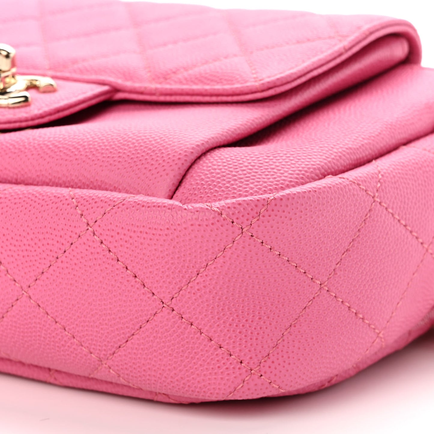 Caviar Quilted CC Day Camera Case Pink