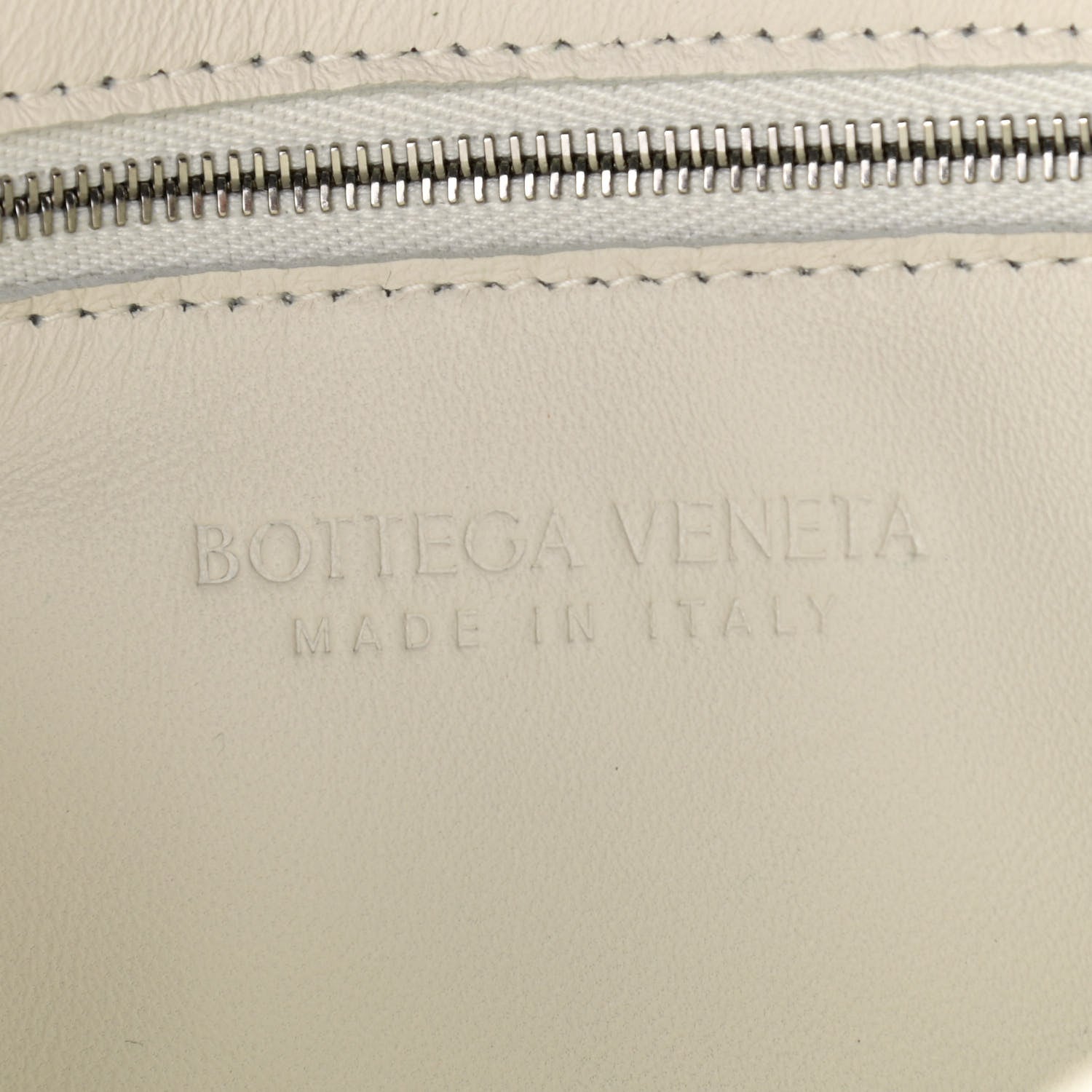 Bottega Veneta Lambskin Maxi Intreccio Overlock Stitched Cassette Crossbody Bag White Parakeet 7 of 9