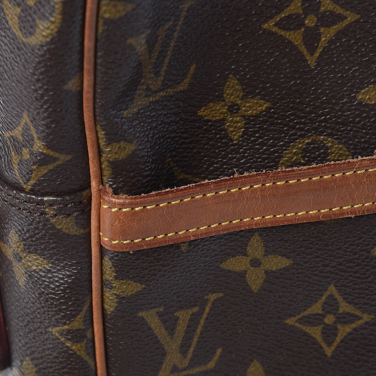 Louis Vuitton Monogram Danube 28 11 of 12
