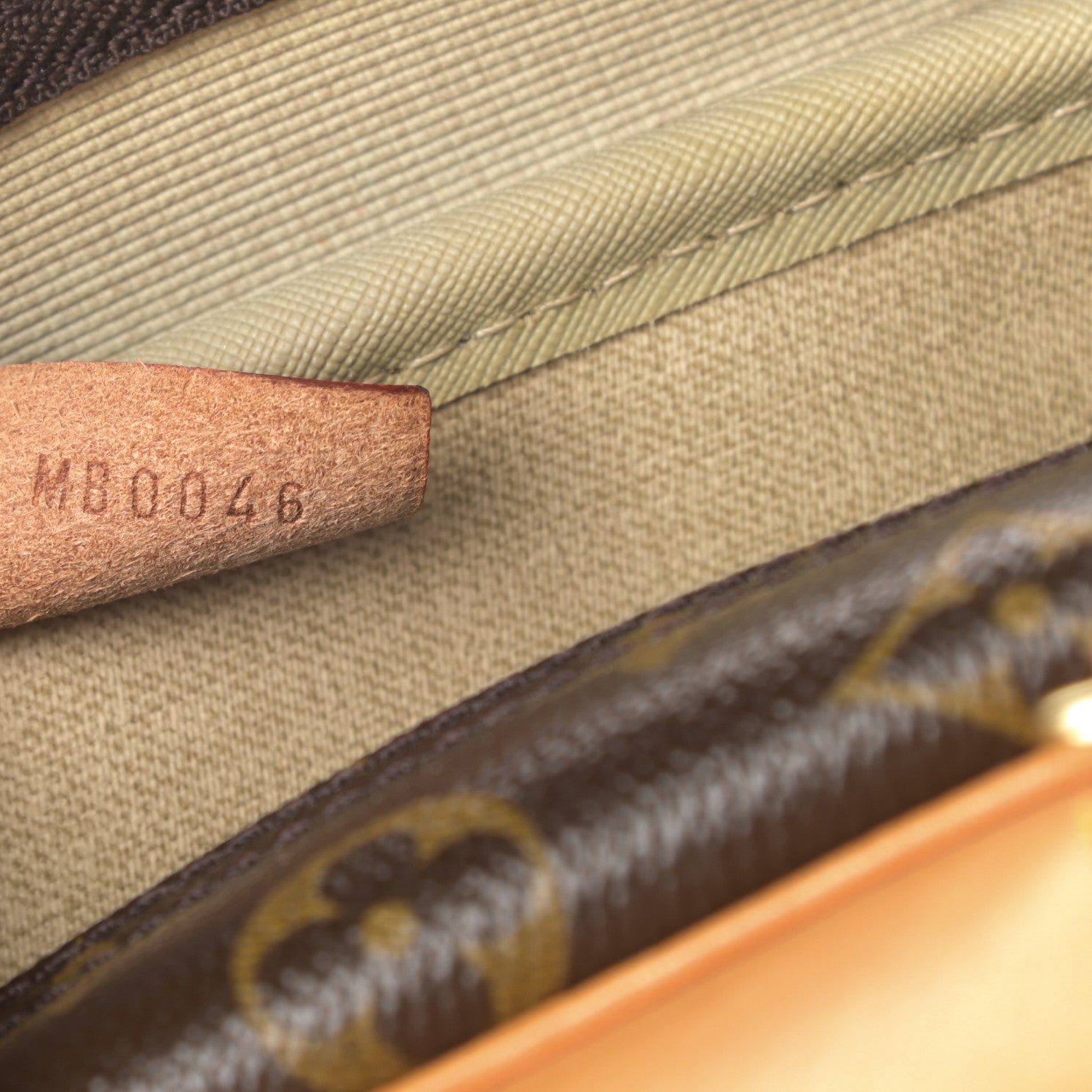 Louis Vuitton Monogram Deauville 7 of 13