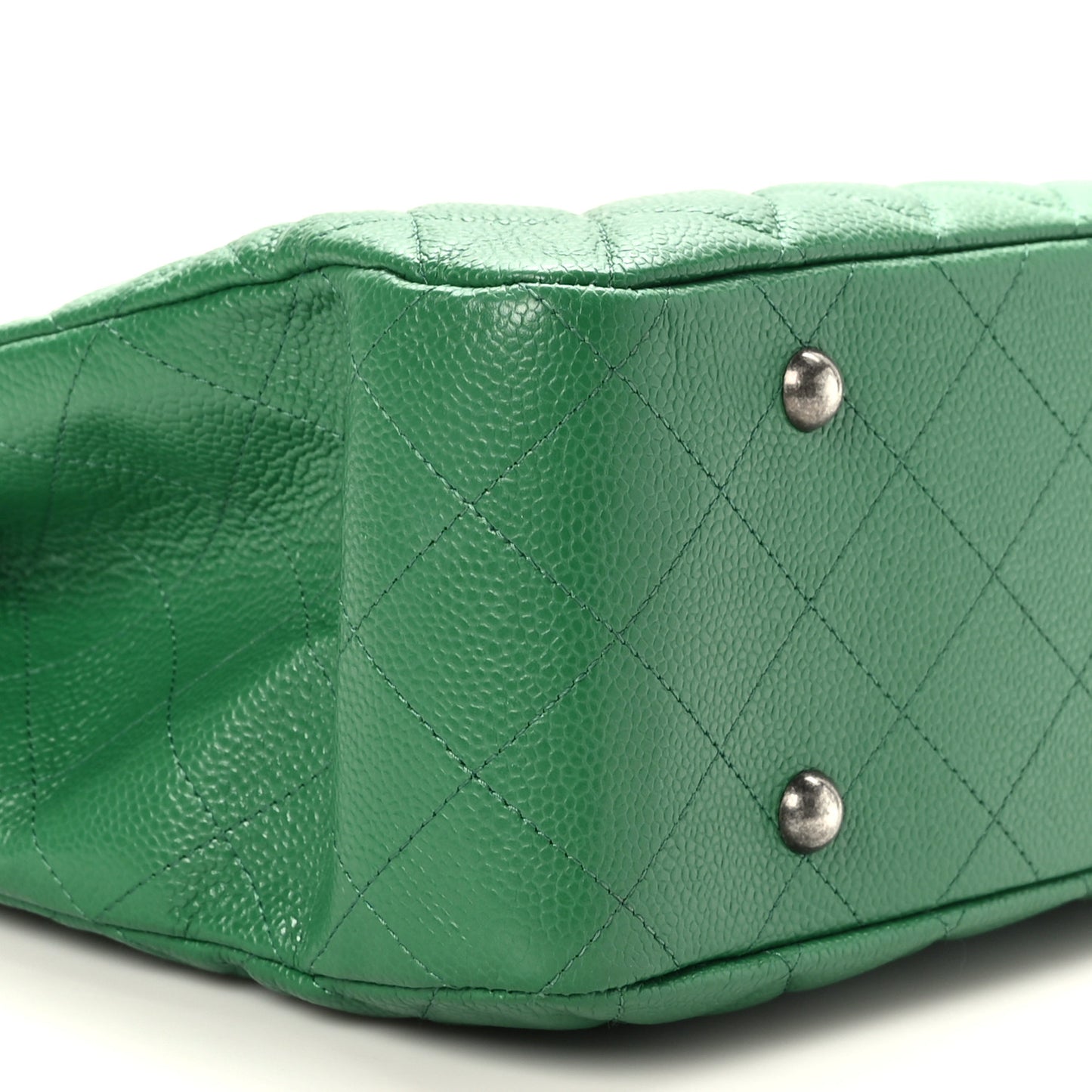 Caviar Quilted Timeless Tote Green