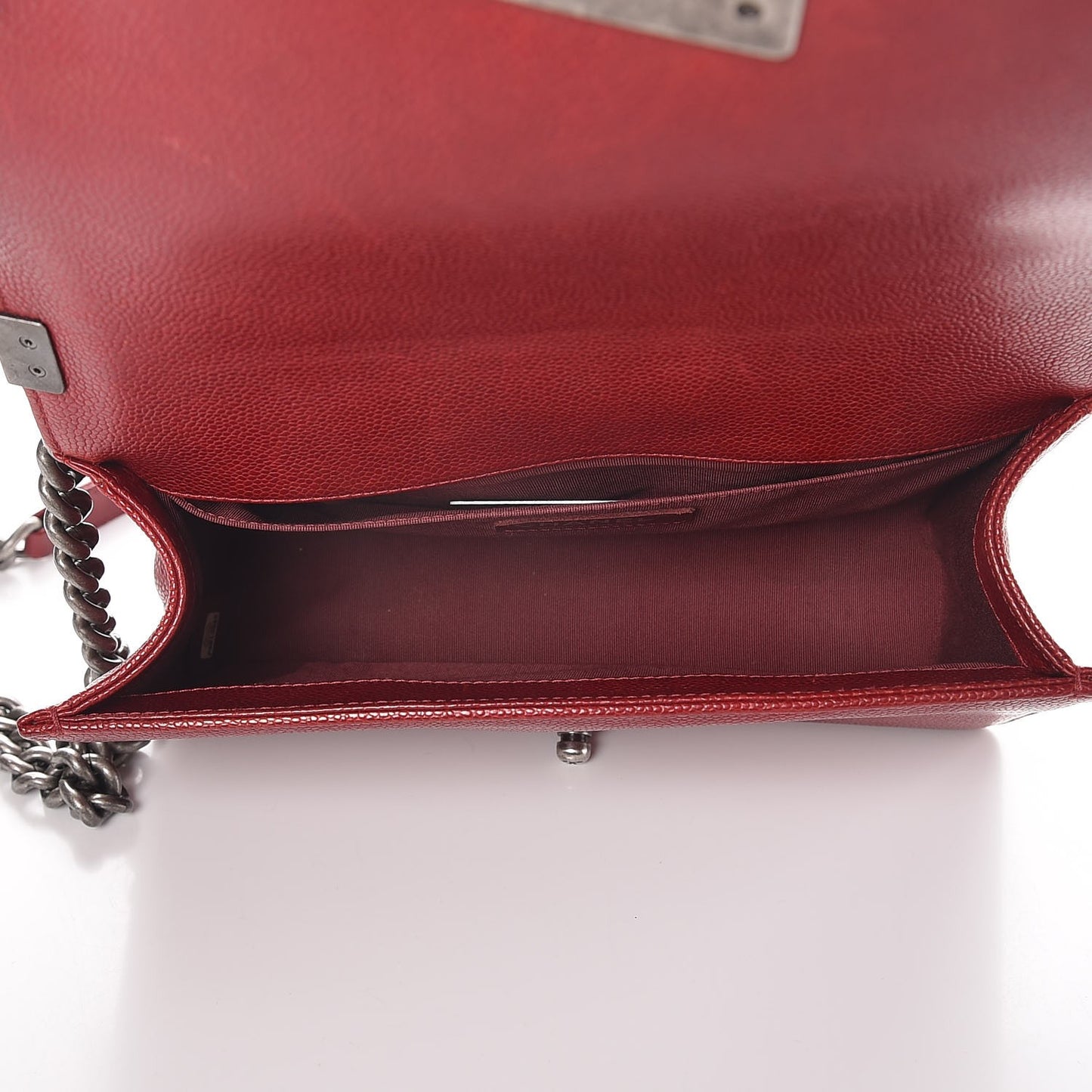 Caviar Quilted Medium Boy Flap Red