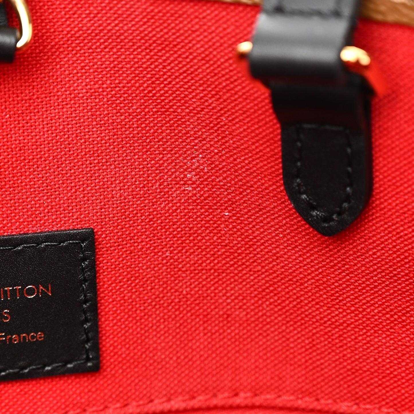 Reverse Monogram Giant Onthego MM