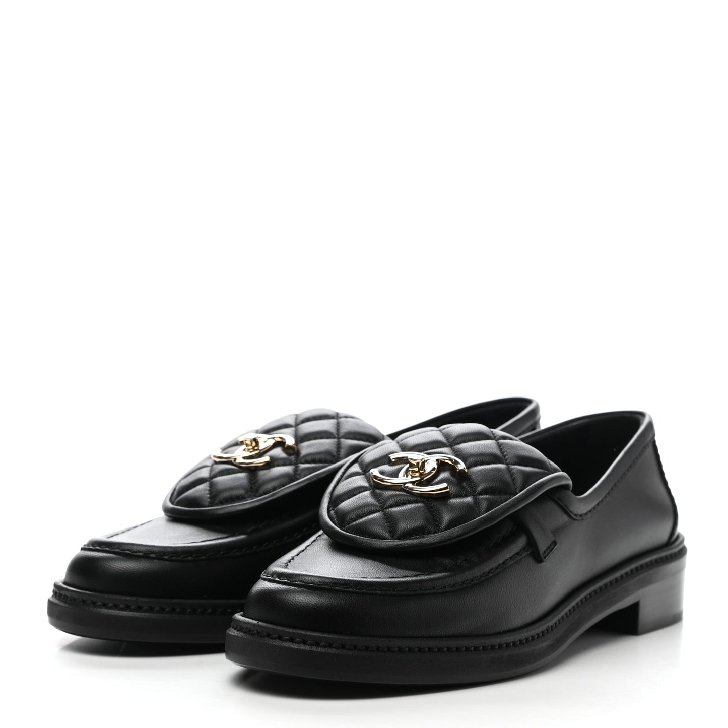 Lambskin Quilted CC Turnlock Loafers 38 Black