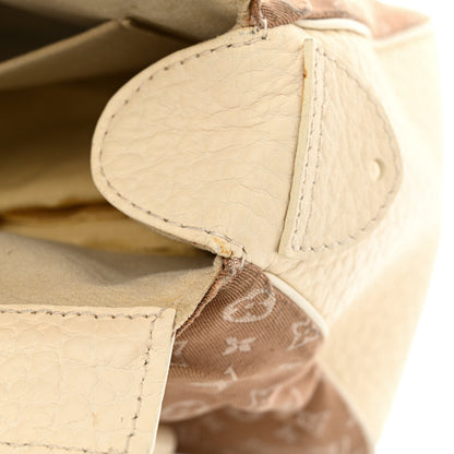 Louis Vuitton Mini Lin Trapeze PM Camel 14 of 24