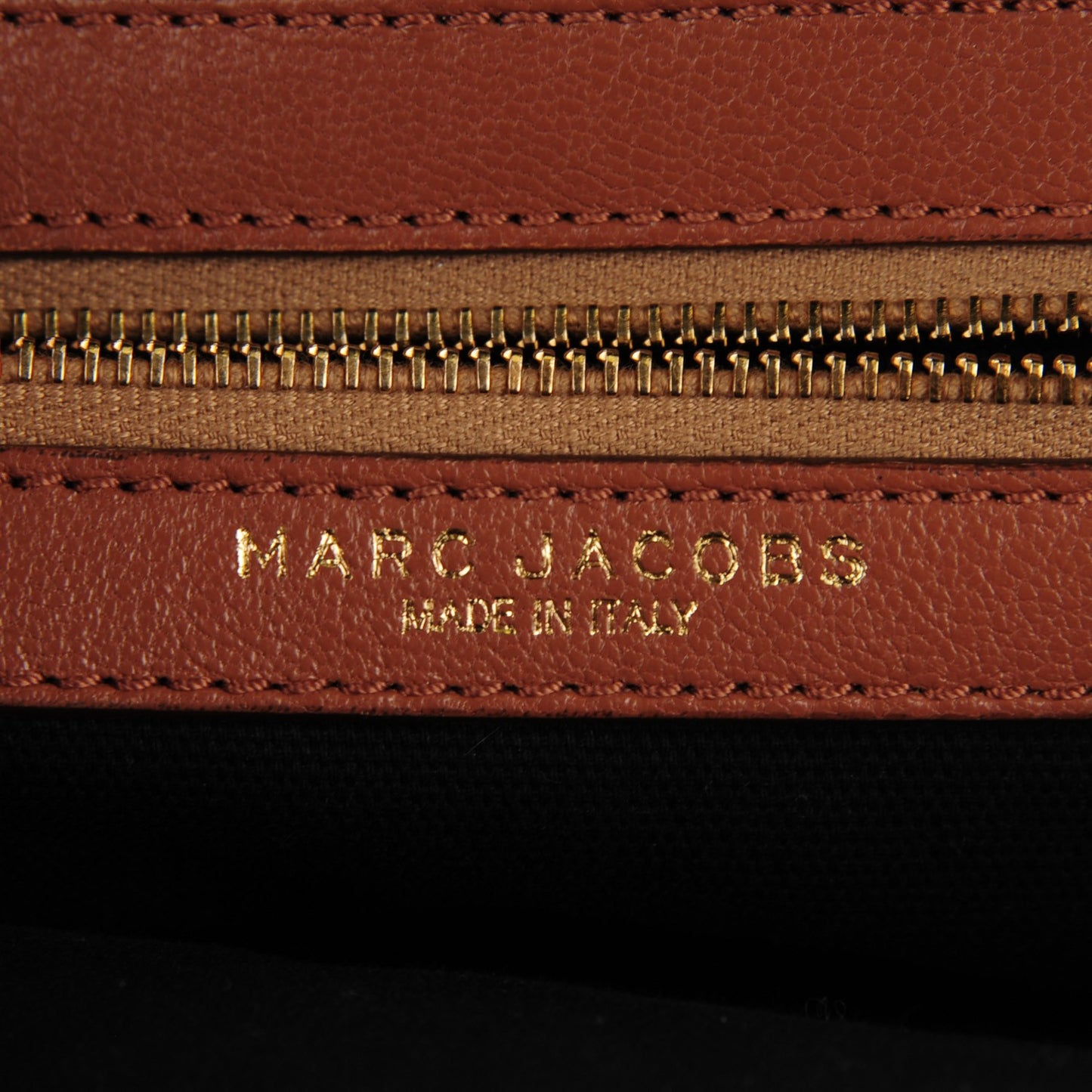 Calfskin Quilted Stam Tobacco