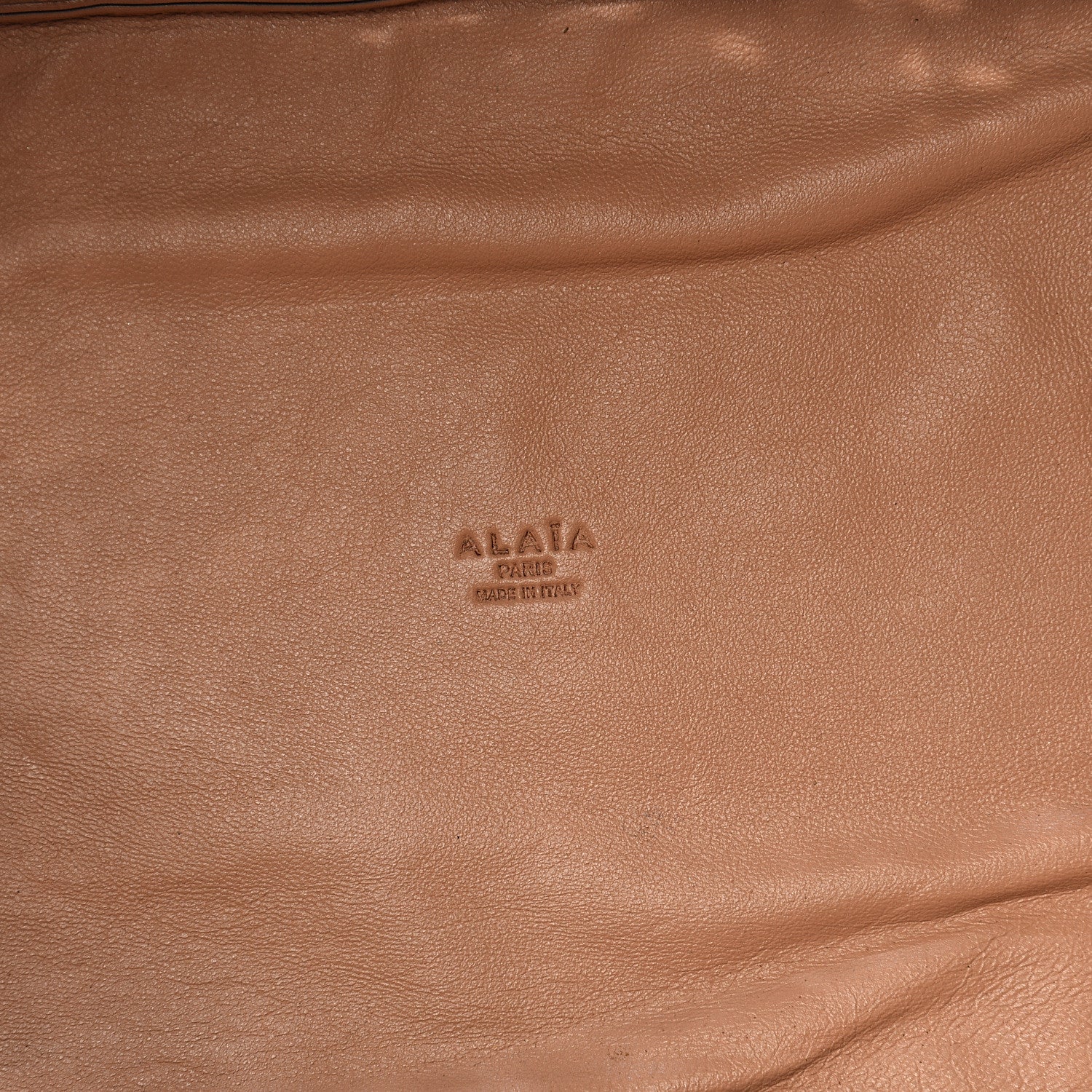 Alaia Lux Calfskin Vienne Wave 32 Bag Black 6 of 13