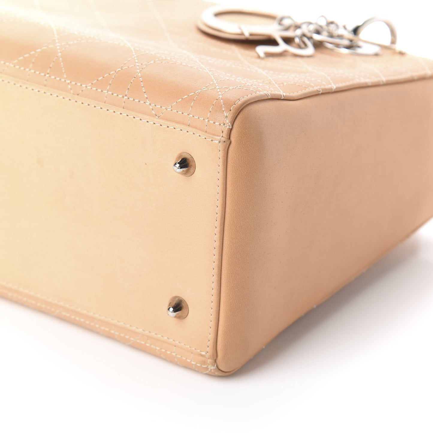 Calfskin Cannage Medium Lady Dior Beige