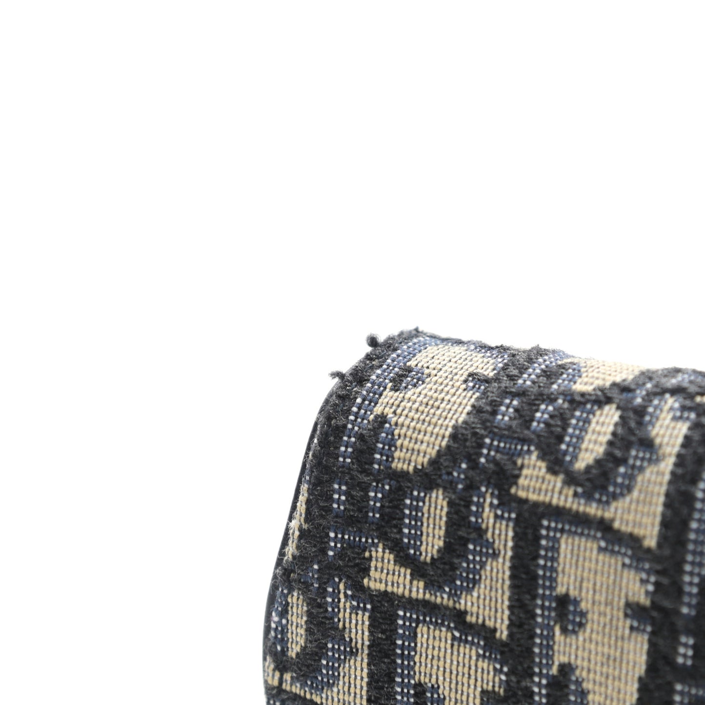 Oblique Nano Saddle Chain Pouch Blue